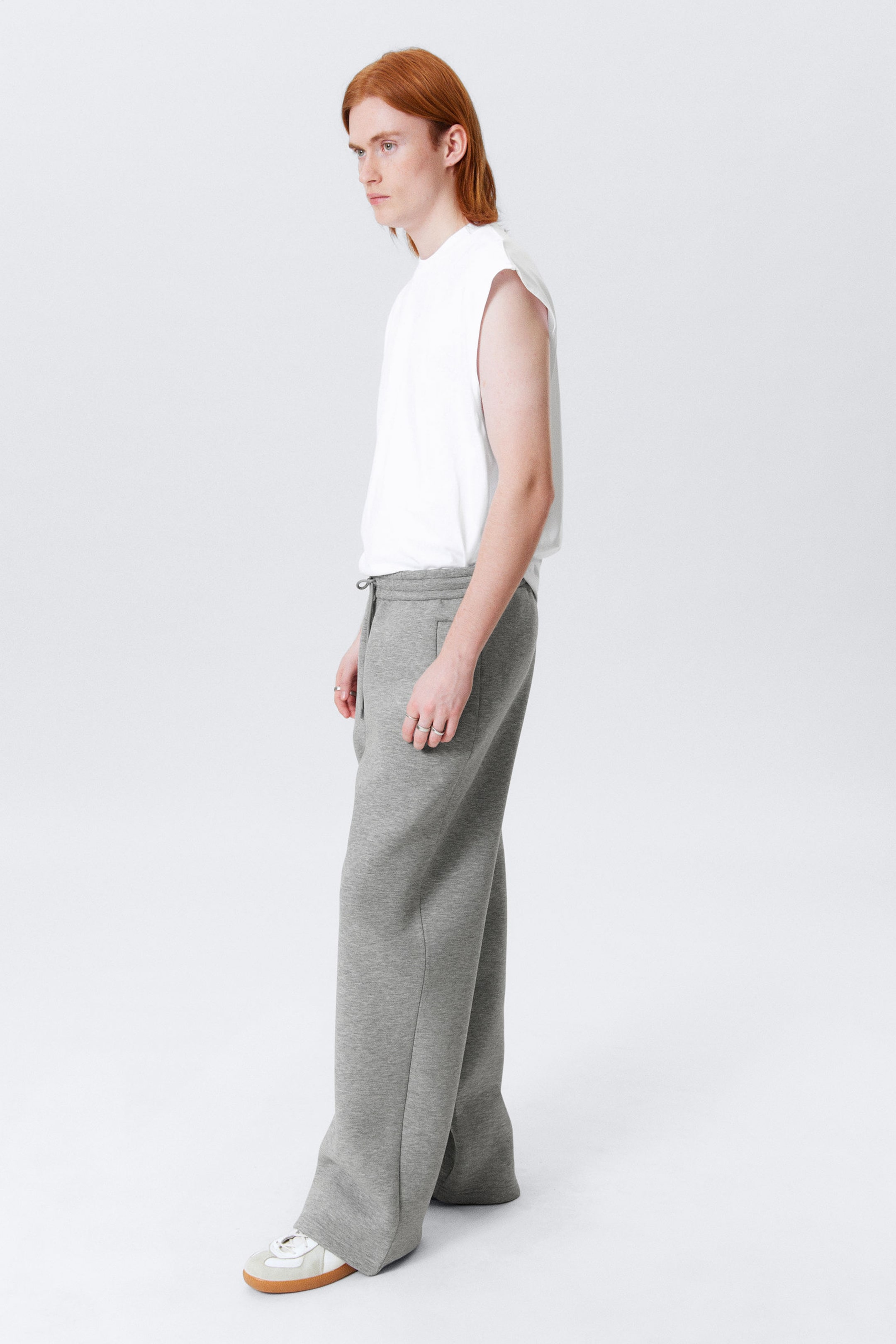 Grau meliert - Locker geschnittene Scuba-Sweatpants - 2