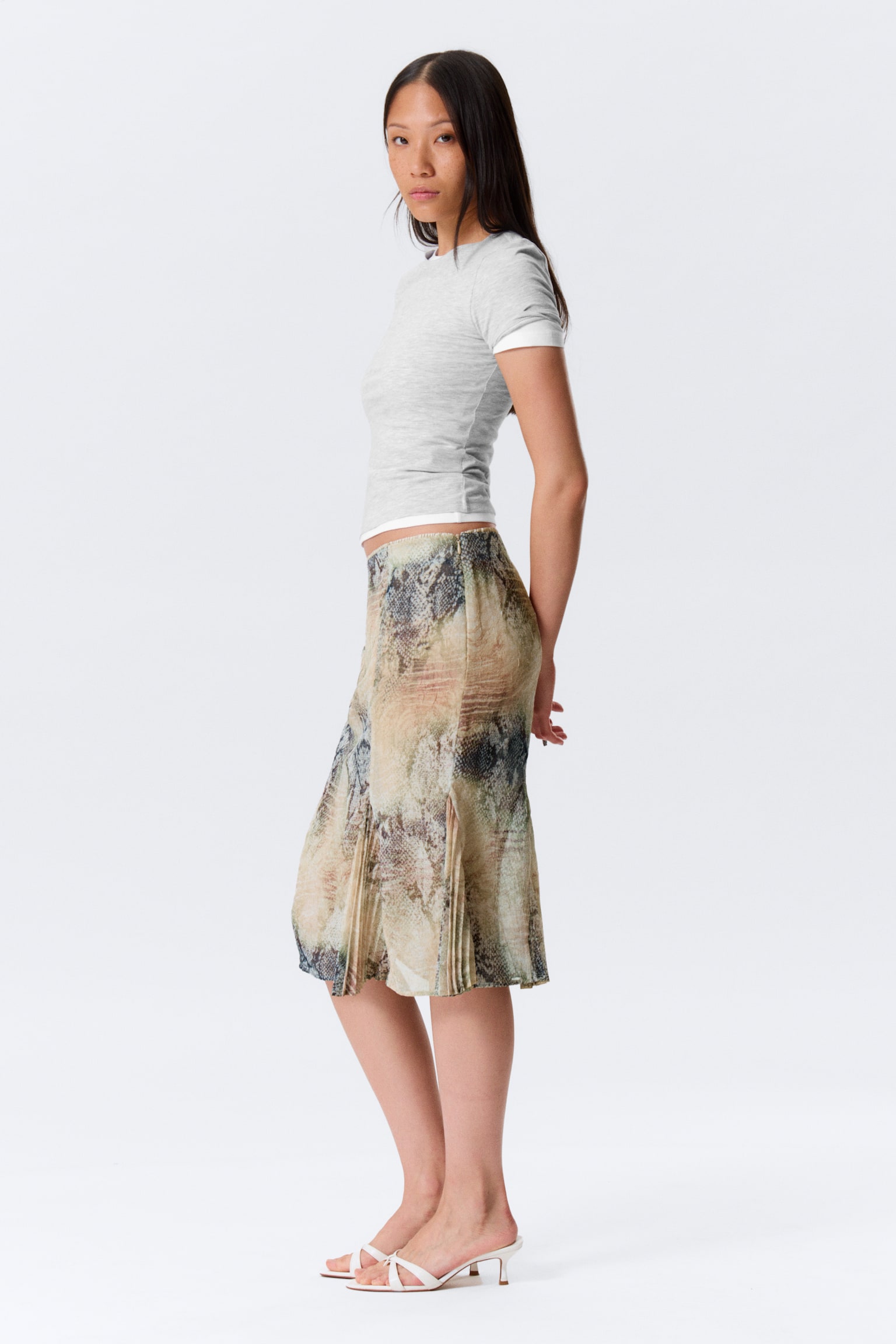 Alacsony derekú sellő midi szoknya - Bézs - kígyóbőr mintás - 4