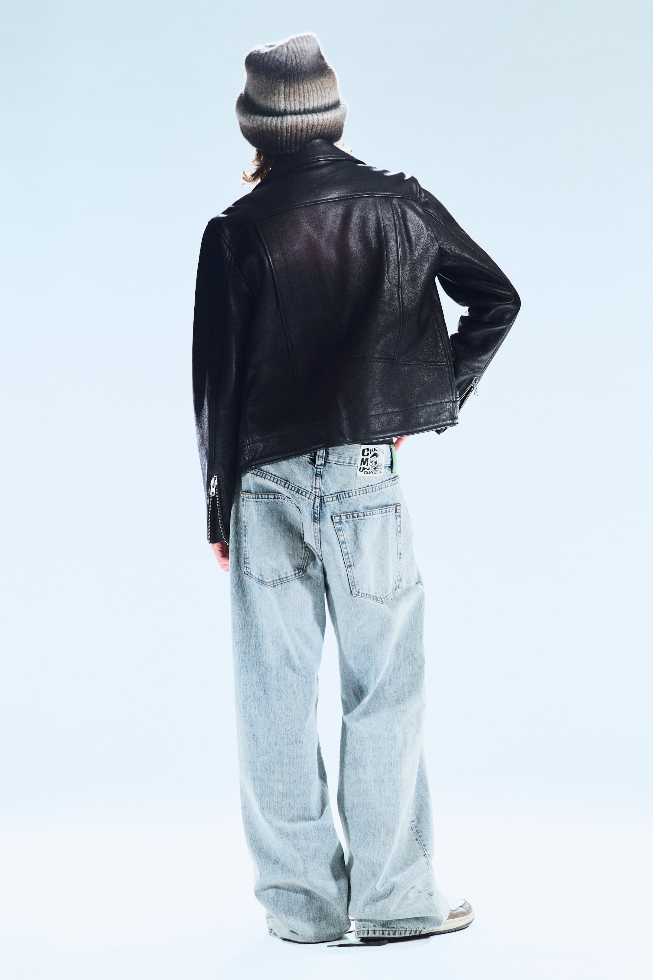 Hellblau - Looser – Weite Jeans mit normaler Taille - 6