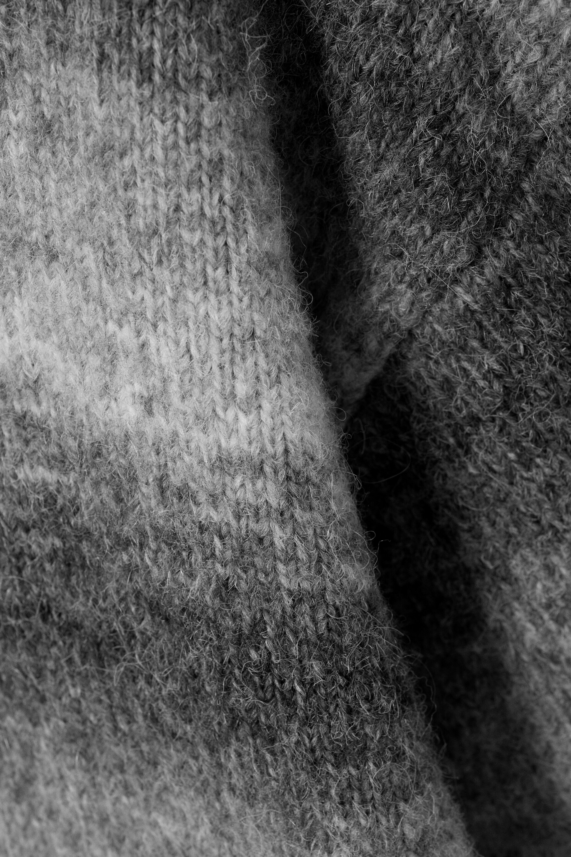 Προβολή μεγαλύτερης εικόνας: Πλεκτό πουλόβερ Loose Fit Space-Dyed - Γκρι Μελανζέ - Ladies | H&M GR 2