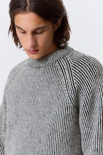 Gris clair bicolore - Pull bicolore en laine mélangée tricotée - 1