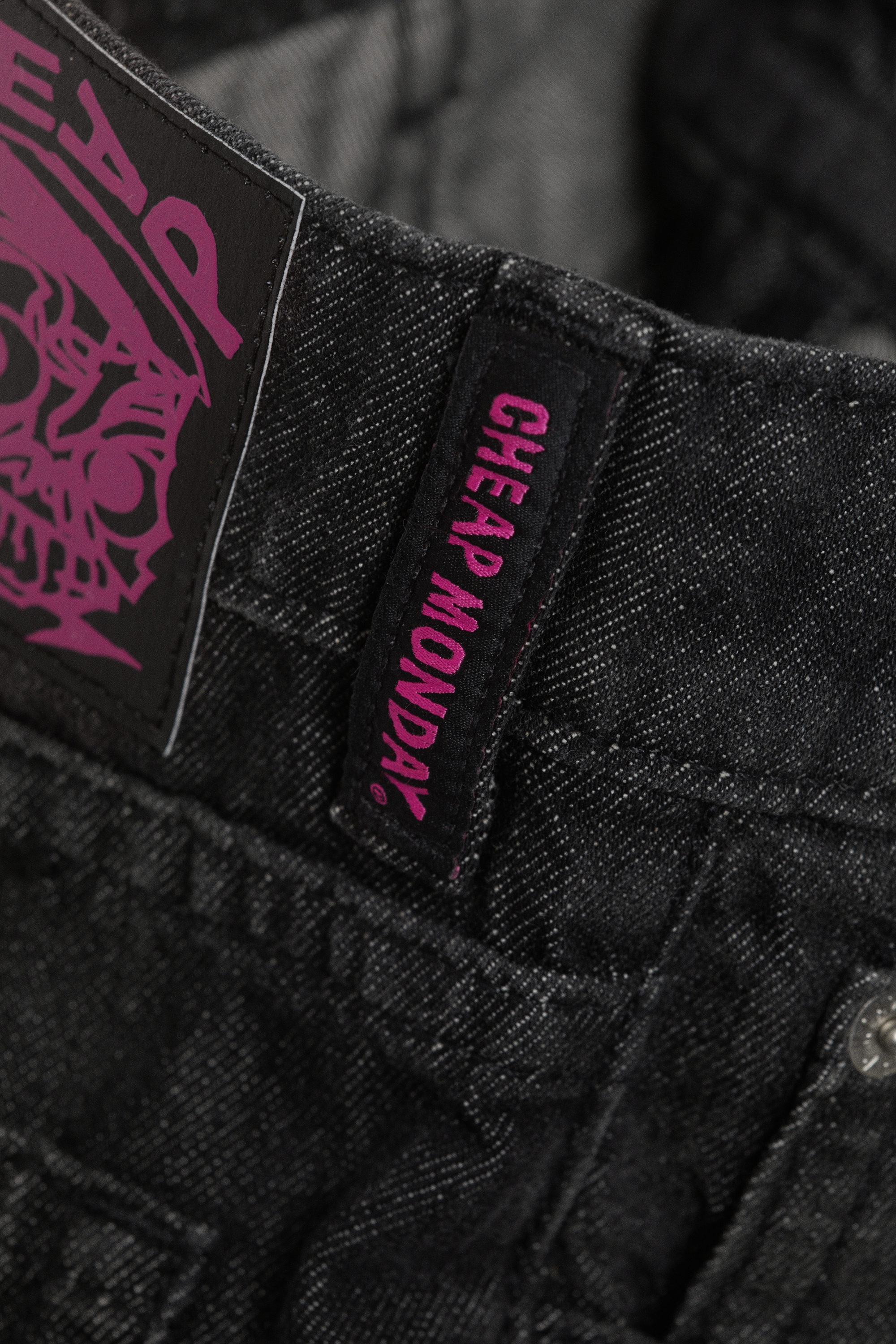 Washed Black - Loosy Lucie Low Rise Regular Flared Leg Jeans - 5