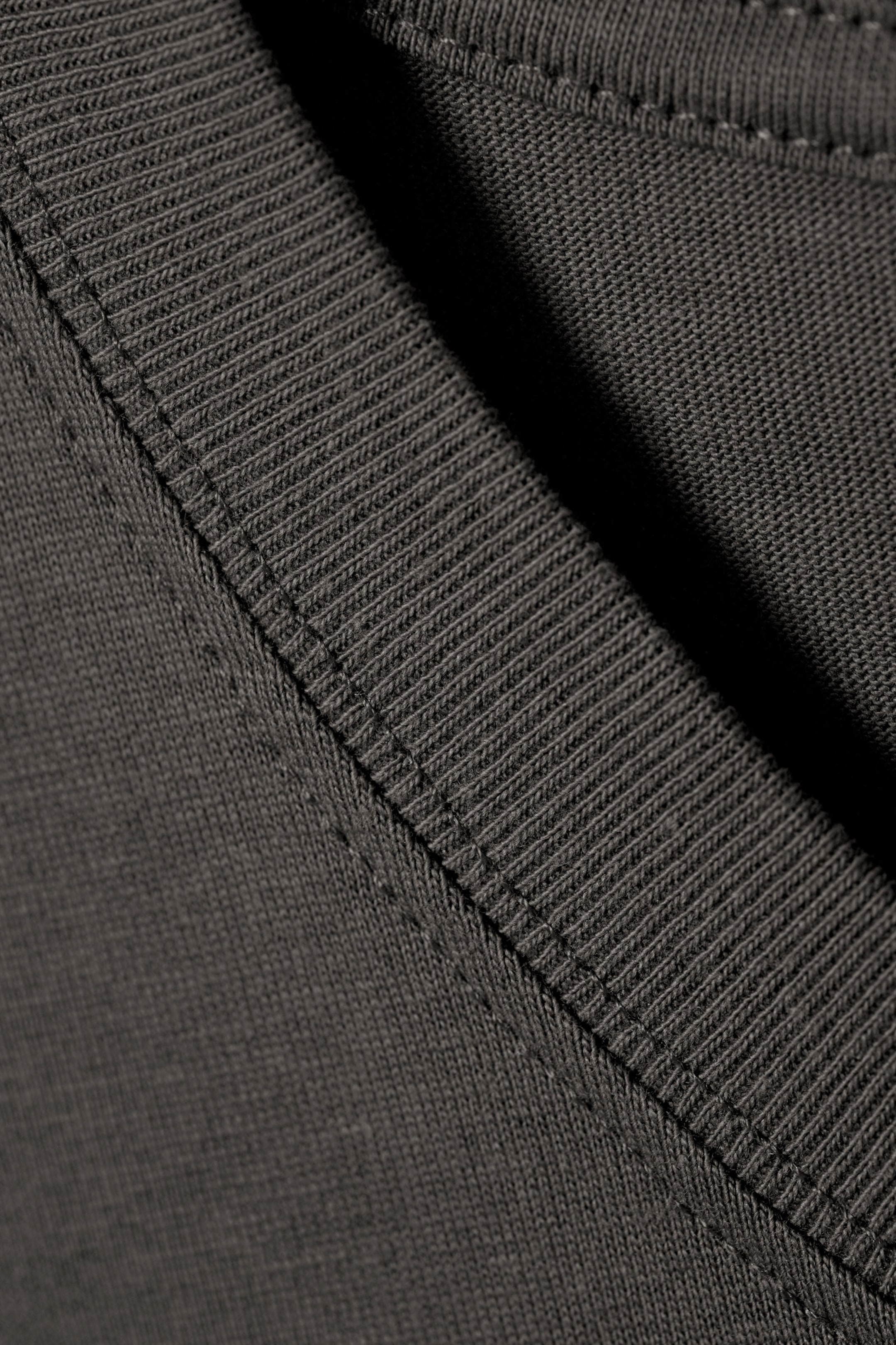 Dark Grey - Standard Midweight T-shirt - 4
