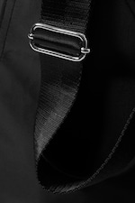 Schwarz - V-förmige Schultertasche aus Nylon - 3