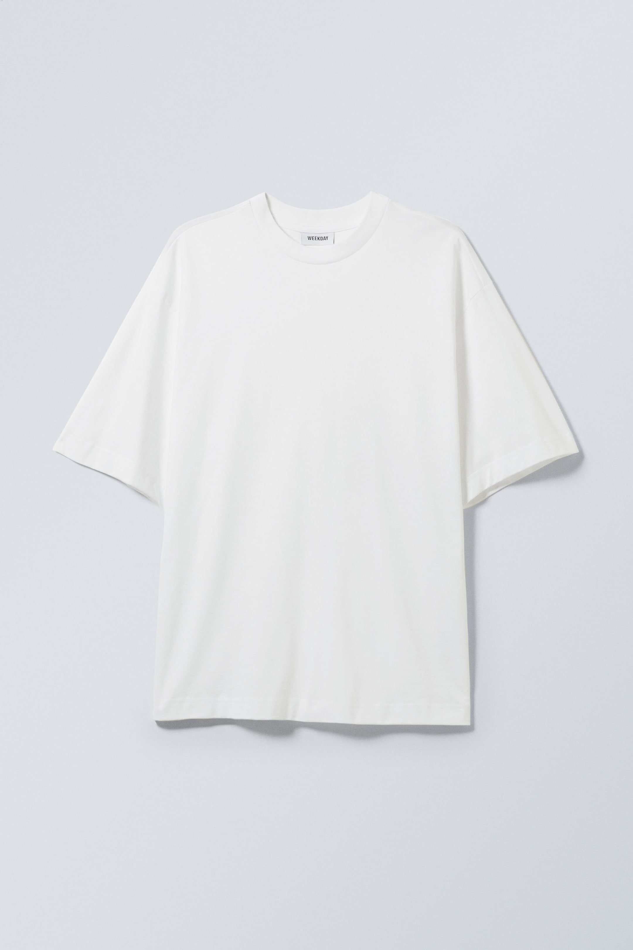 White - Oversized T-shirt - 3