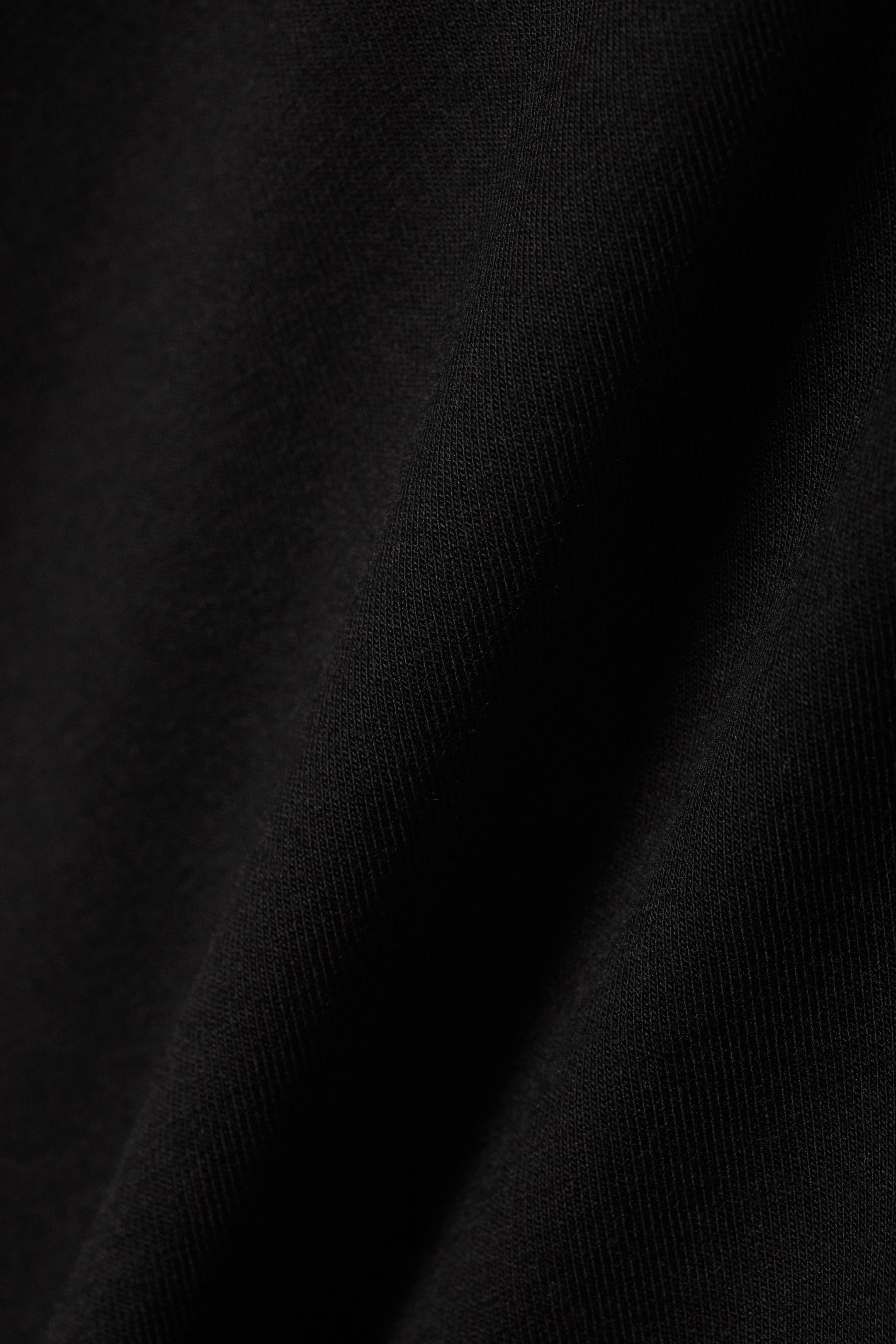 Schwarz - Langes, figurbetontes Trägerkleid - 1