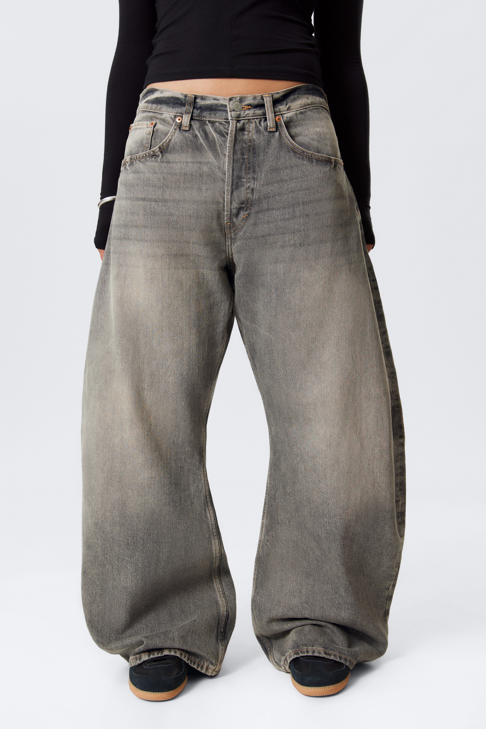 Canyon Grey - Mellangrå - Solera Lediga Barrel Jeans - 3