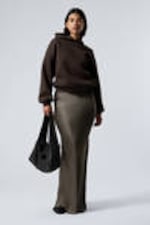 Dark Mole - Low Rise Bias-Cut Satin Maxi Skirt - 0