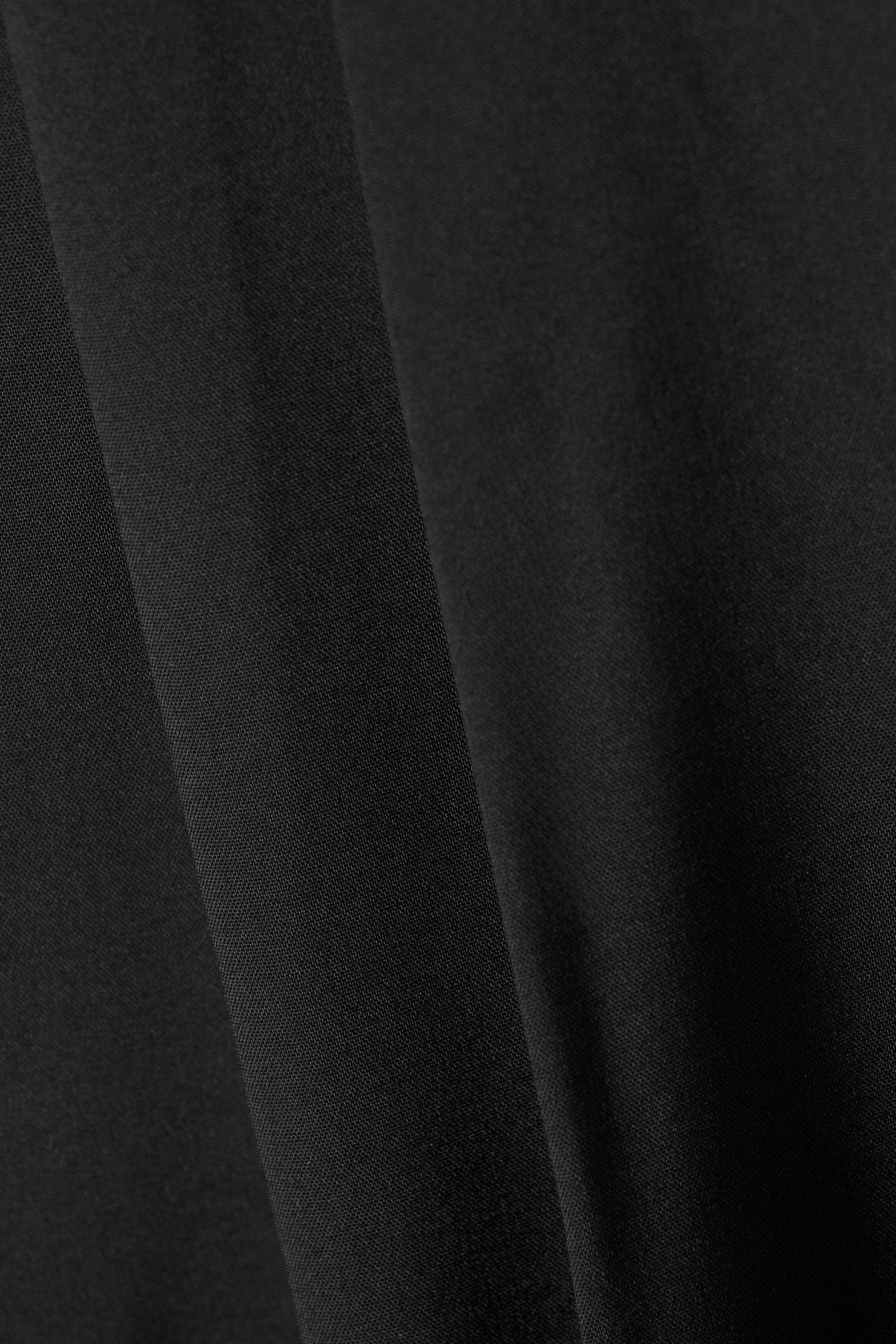 Black - Loose Fit Pleated Suit Shorts - 4