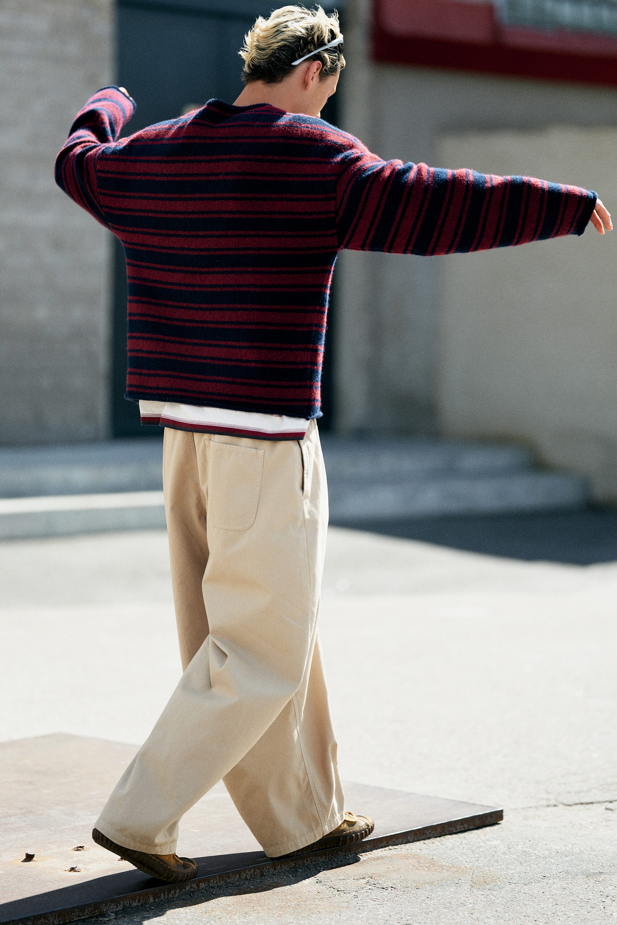 Dusty Beige - Barrel Pull-on Trousers - 6