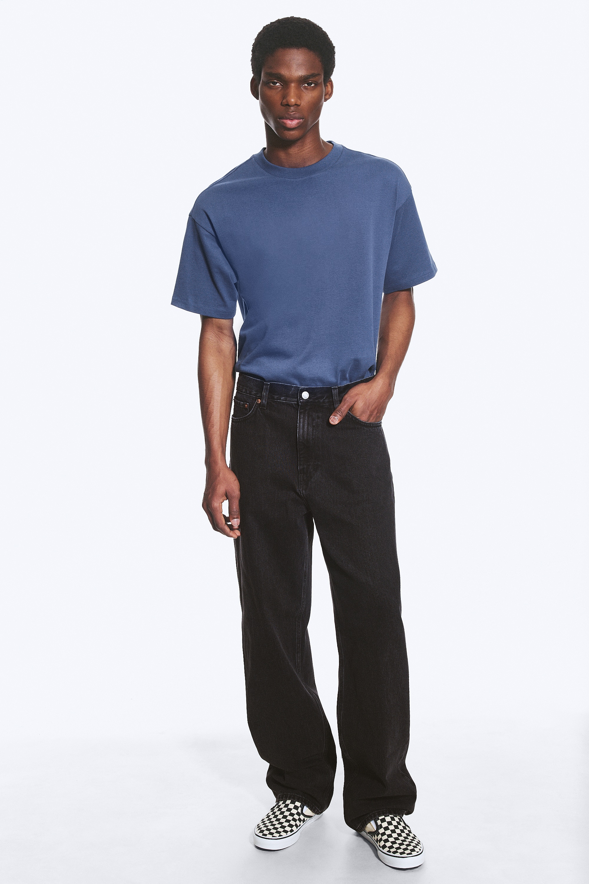 Jeans Galaxy a vita media con straight leg e vestibilità loose - Tuned Black – Nero/Kimberley Blue - Azzurro/Lavaggio blu – Blu scuro/Port Blue – Azzurro/90s Blue – Blu medio/Second Blue - Blu/2000 Blue – Blu medio