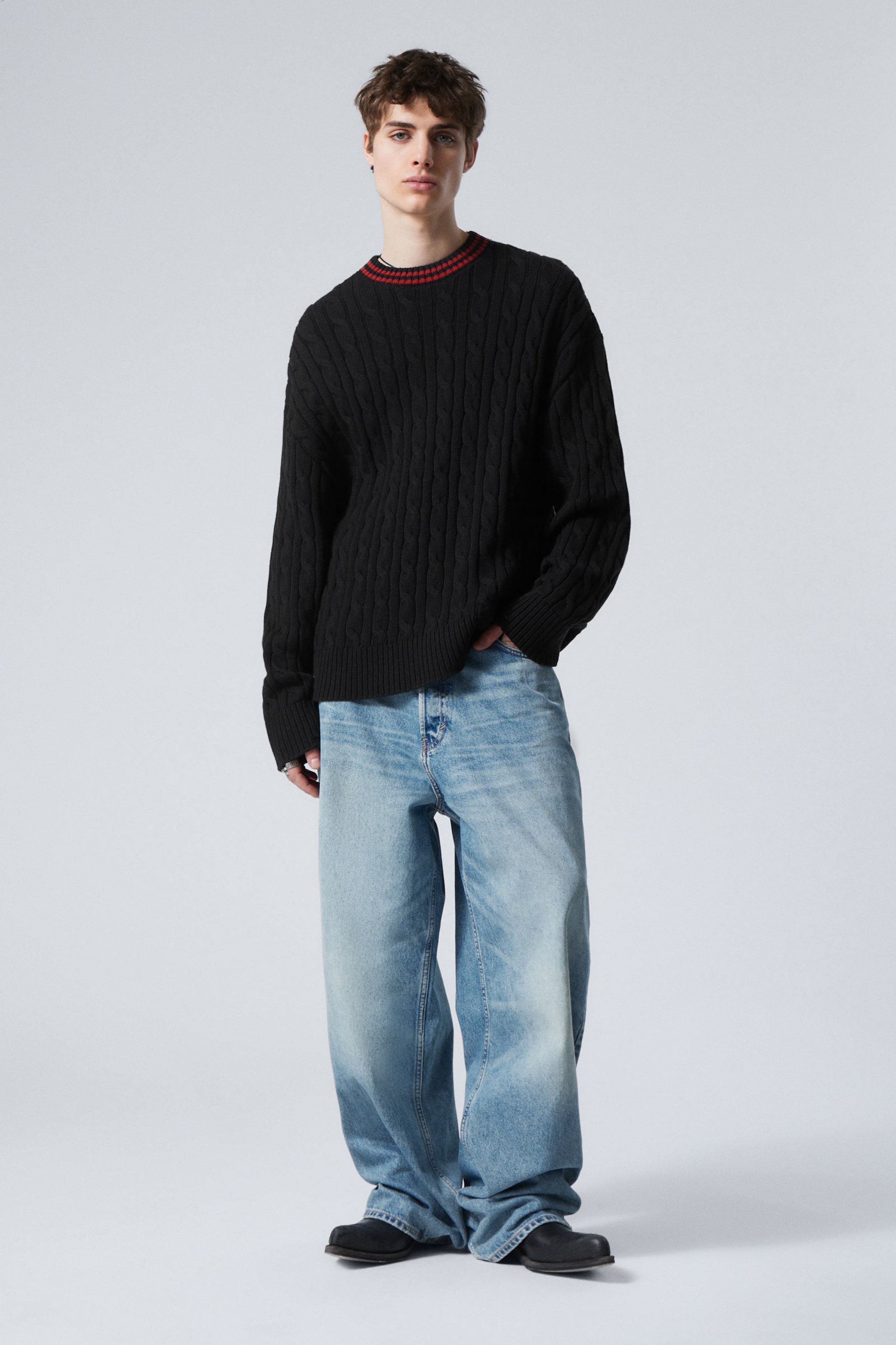 #272628 - Oversized Cable Knit Sweater - 2