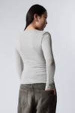 Staubiges Grau - Schmales Langarmtop - 2