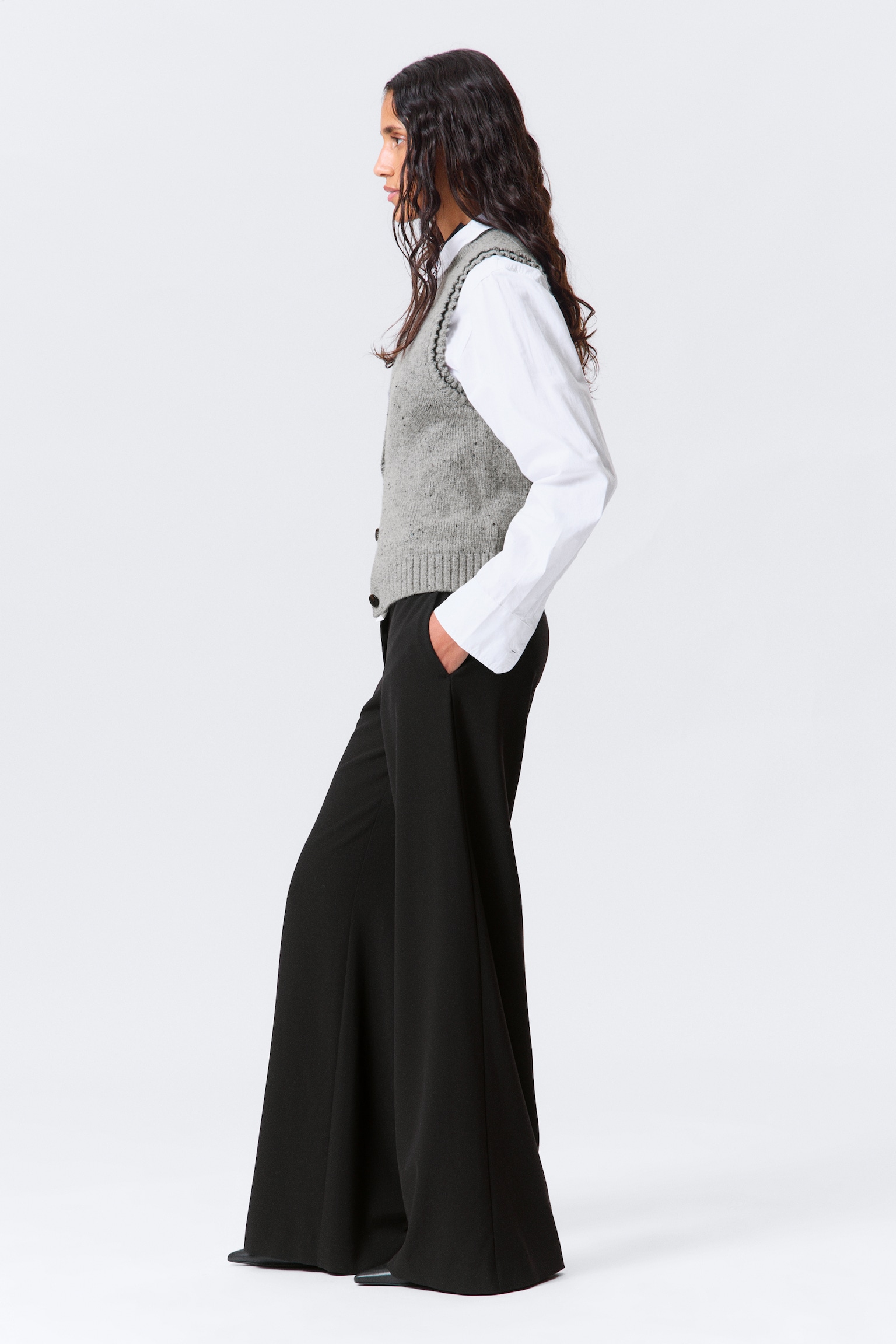 Low Flared Suit Trousers - Black/Striped Dark Brown/Striped Black - 6