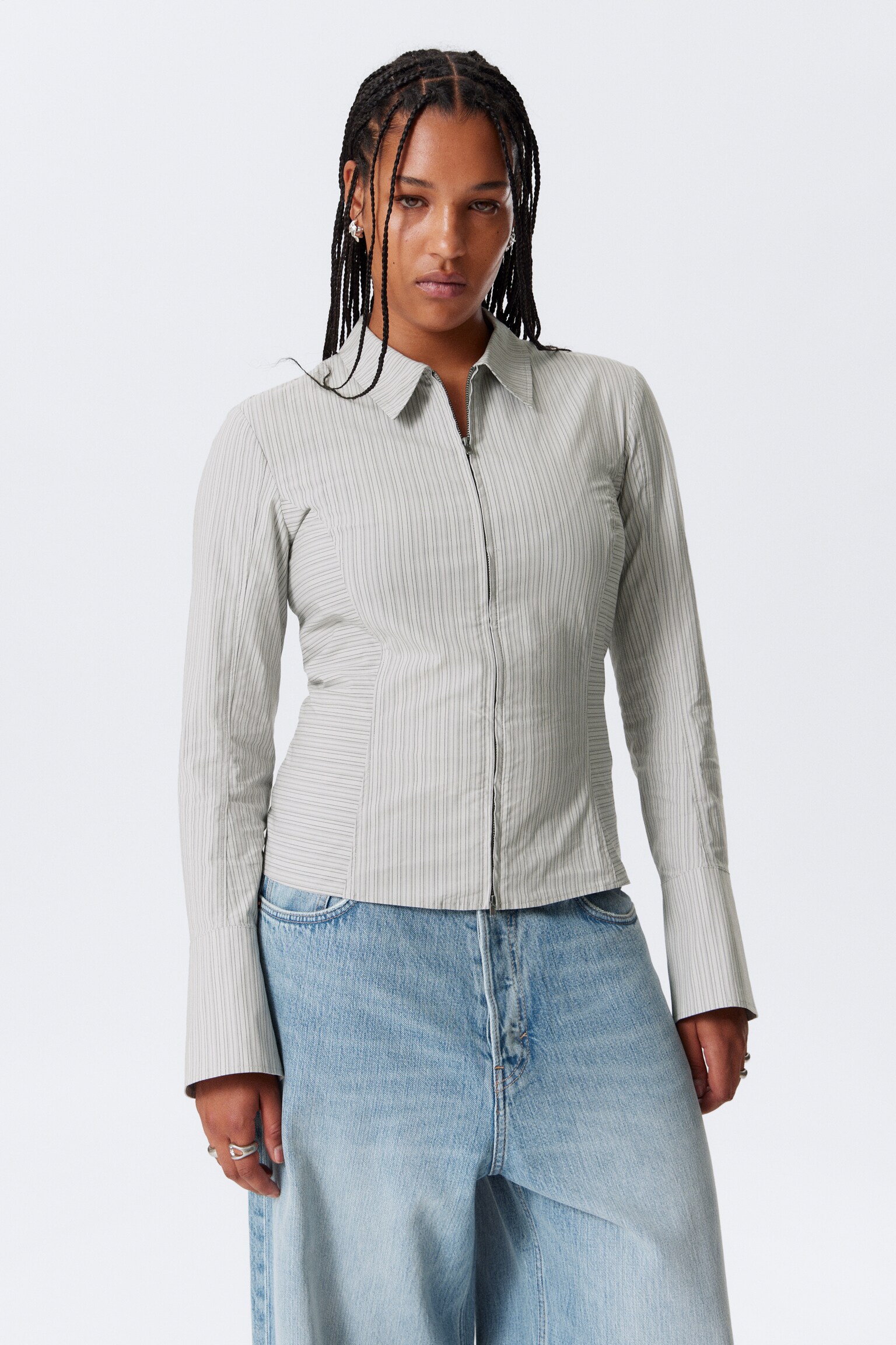 Chemise ajustée zippée à manches longues - Rayures gris clair/Noir