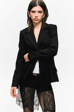 Black - Fitted Single-Breasted Blazer - 1