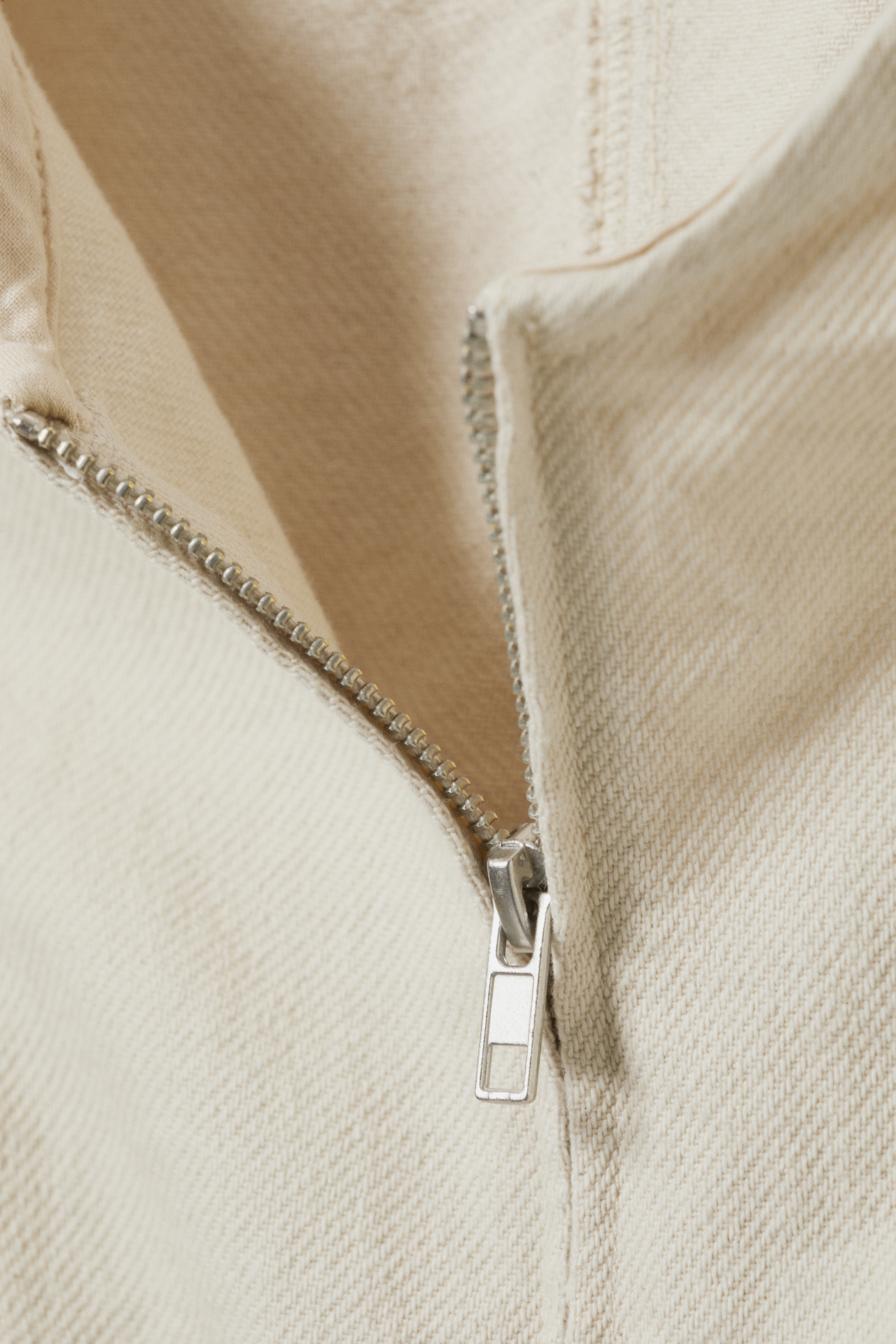 Größeres Bild anzeigen: Ärmelloses Zip-Top aus Baumwolle - Helles Beige - Ladies | H&M AT 2