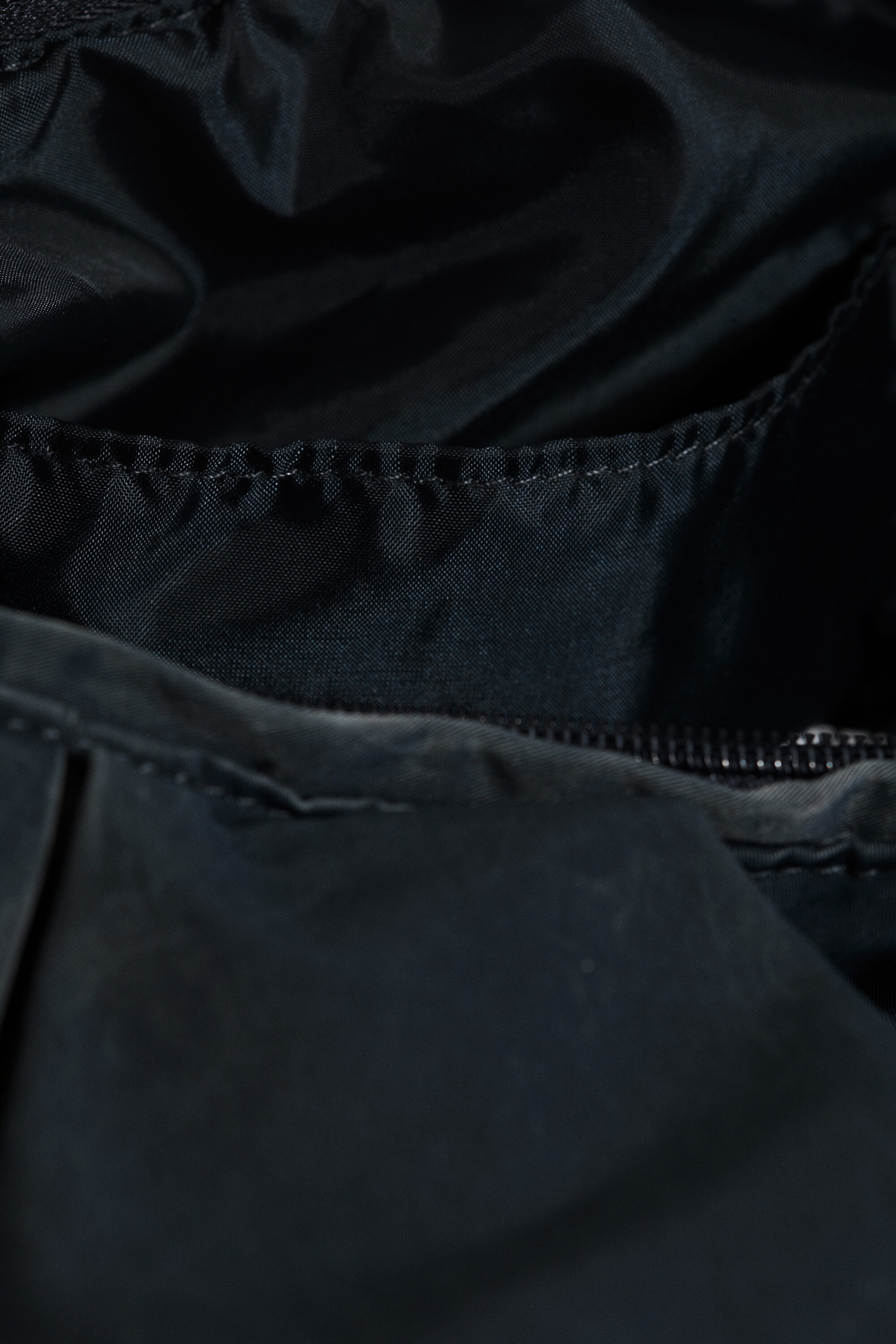 Dark Blue - Ruched Crossbody Bag - 5