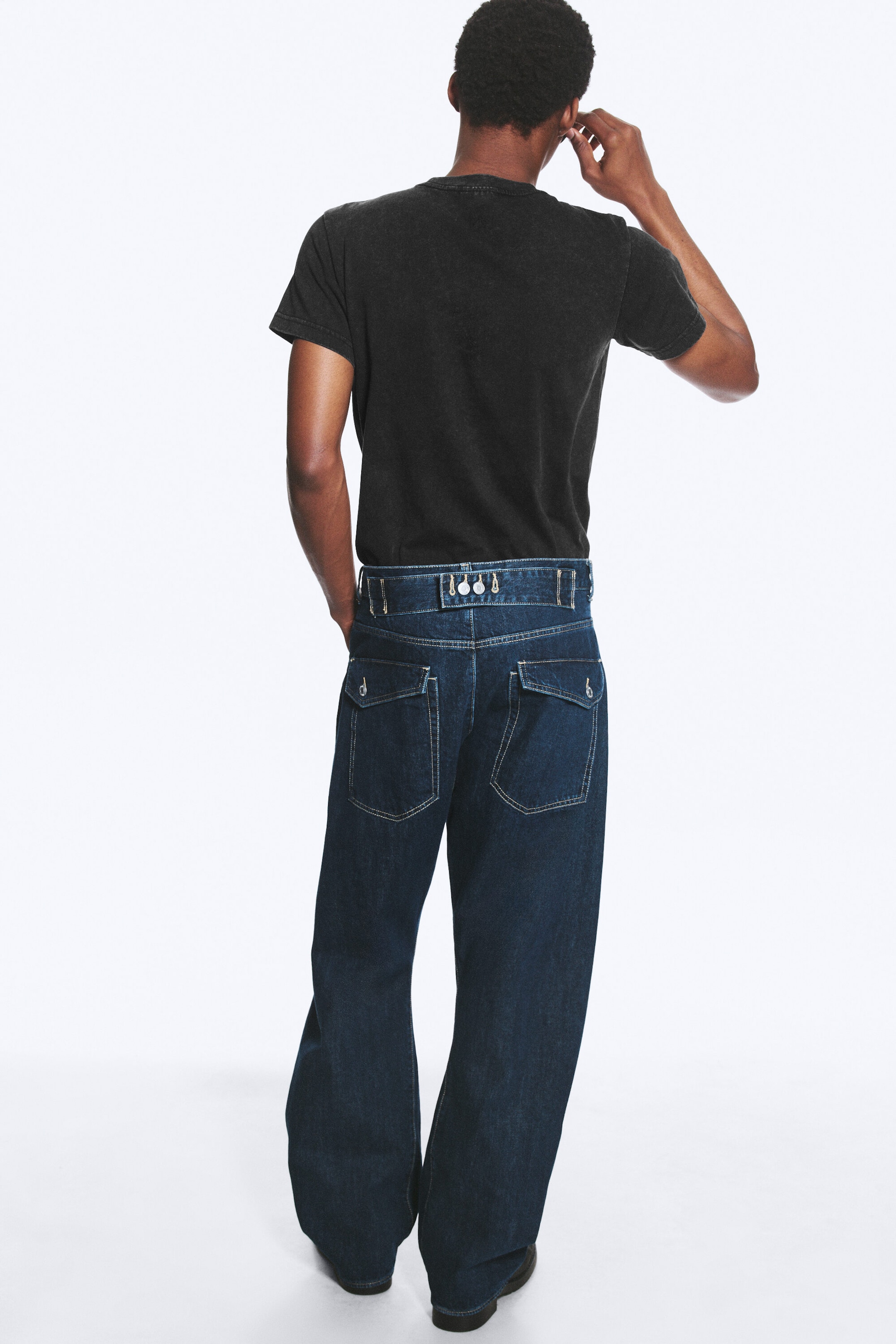 Blue Rinse - Dunkelblau - Low Waist Loose Skewed Jeans - 3