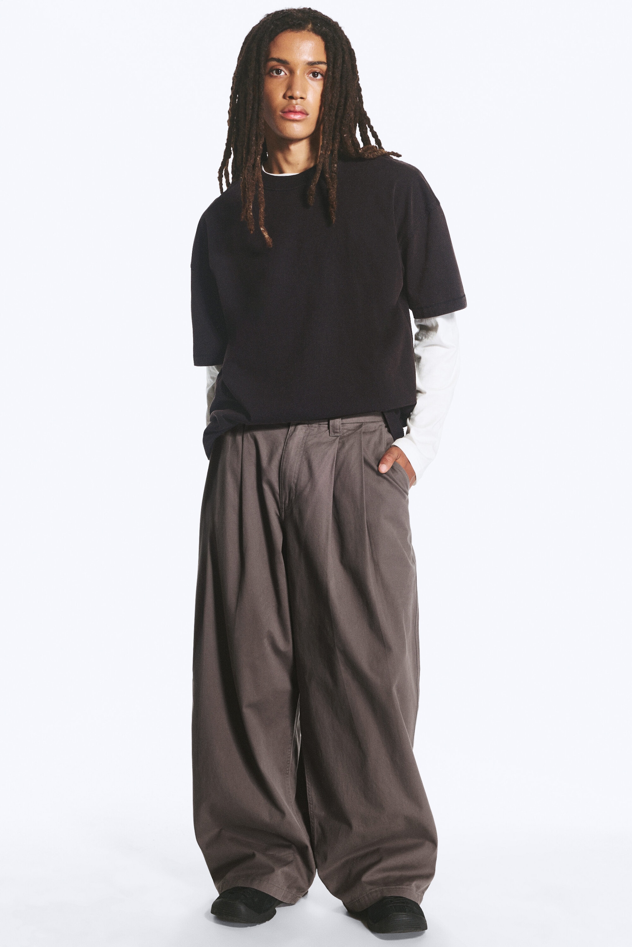 Dark Mole - Otis Baggy Pleated Twill Chinos - 2