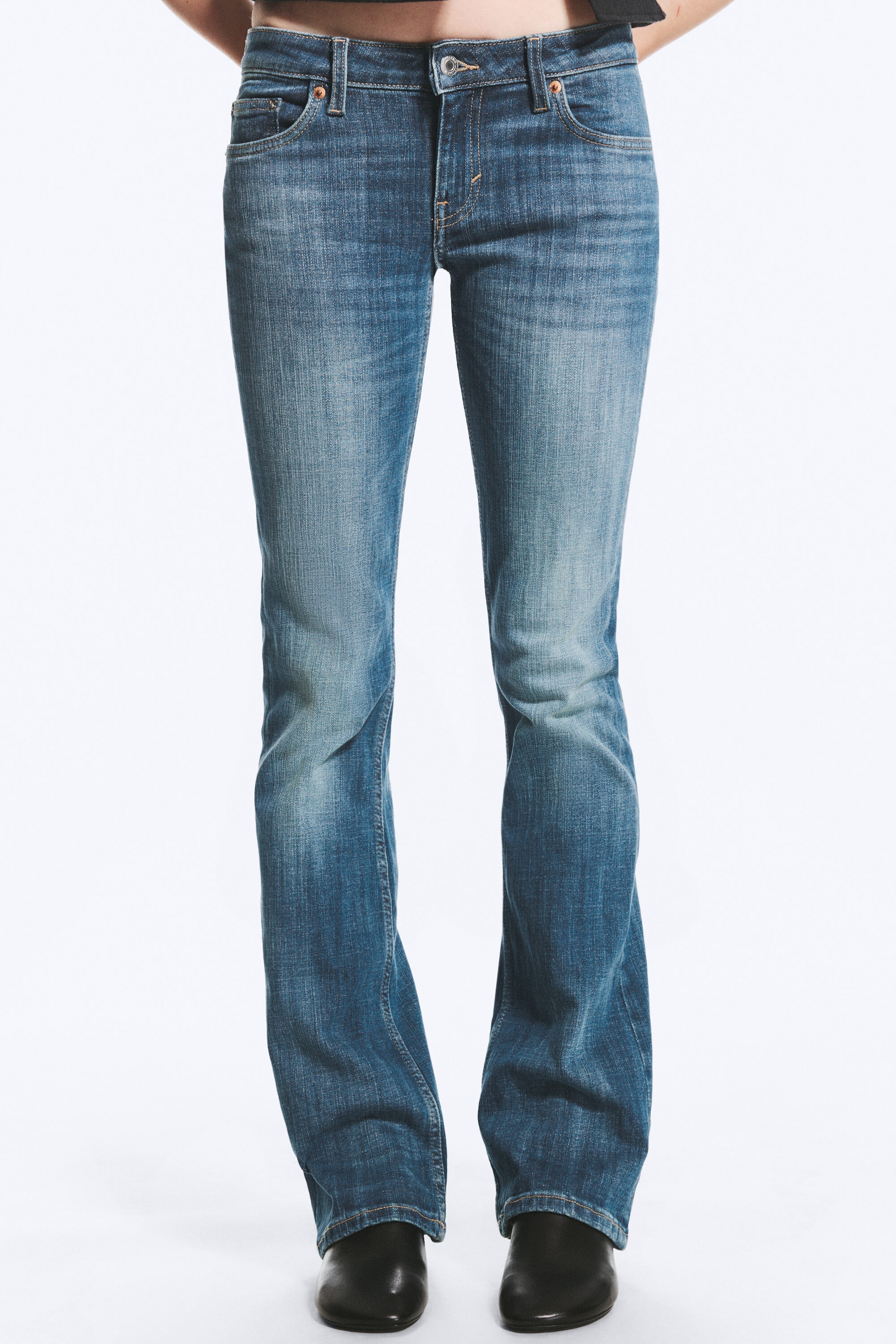 Oyster Blue - Mittelblau - Luna Low Waist Skinny Bootcut Jeans - 2