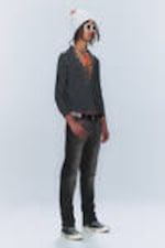 Rubby – Schwarz - Issue –Tapered Jeans mit niedriger Taille - 1