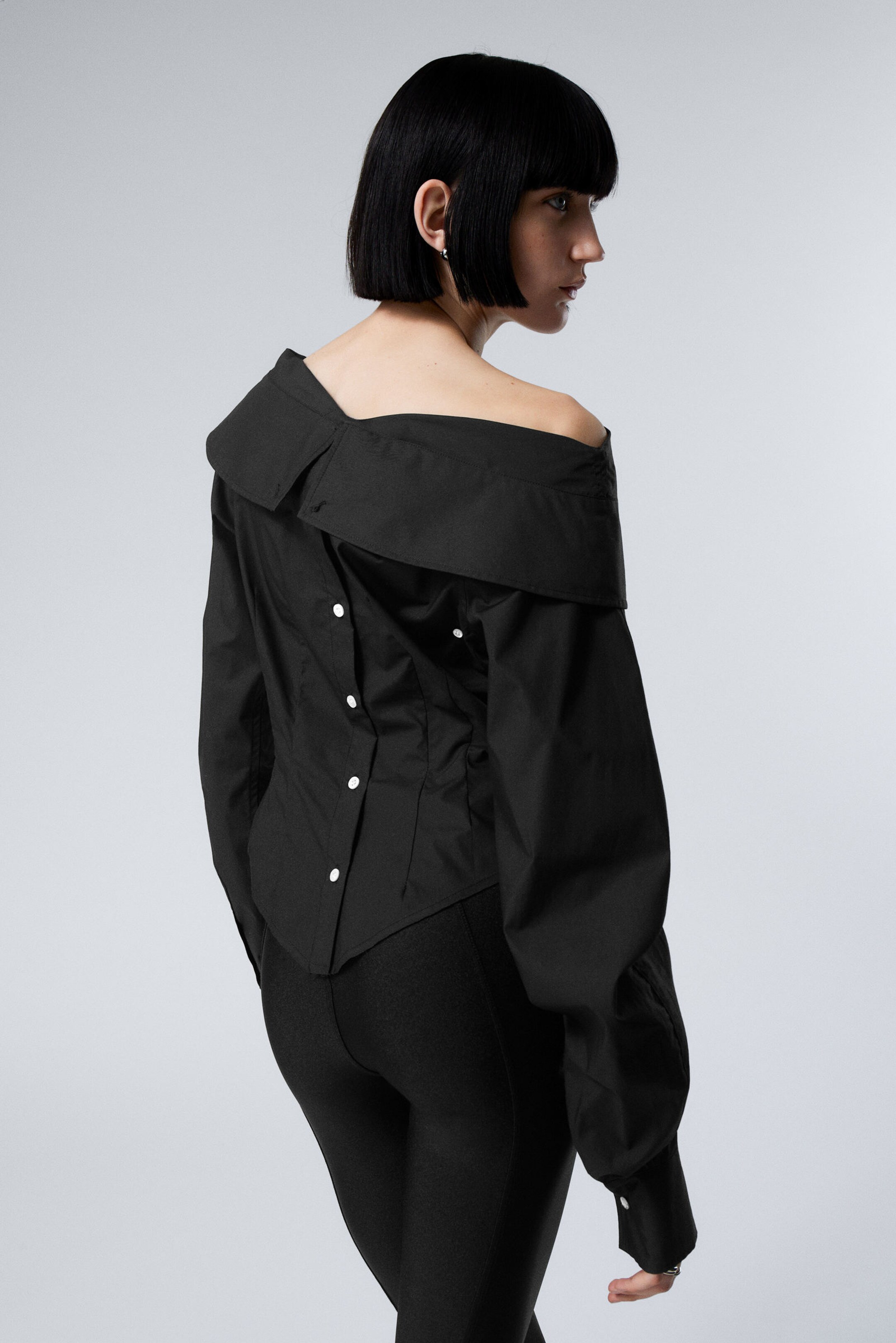 Black - Back-to-front Sculptural Shirt - 3