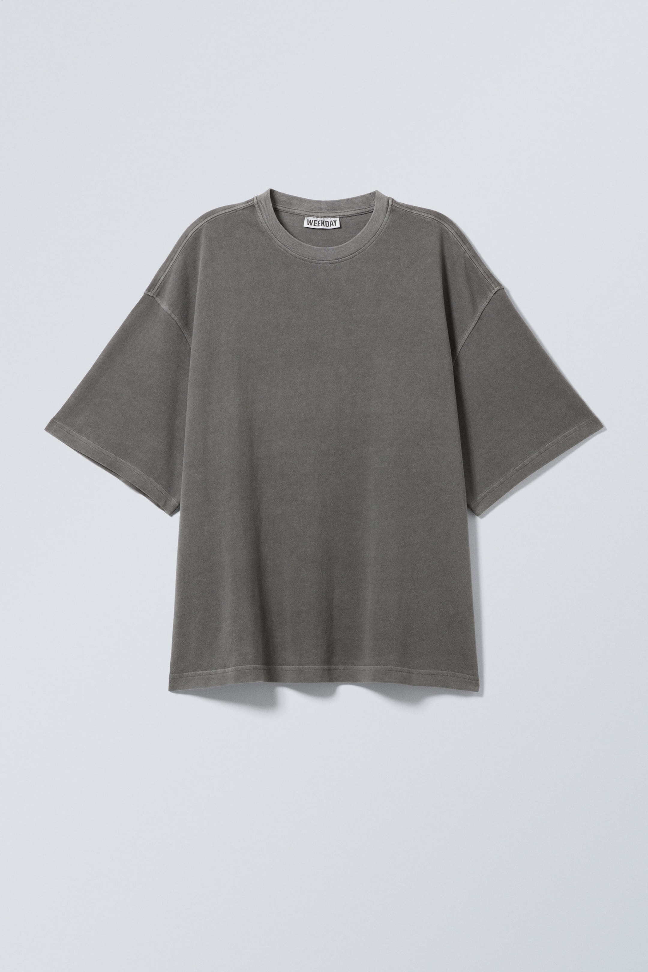 Verwaschenes Schwarz - Oversized T-Shirt aus schwerem Stoff - 1