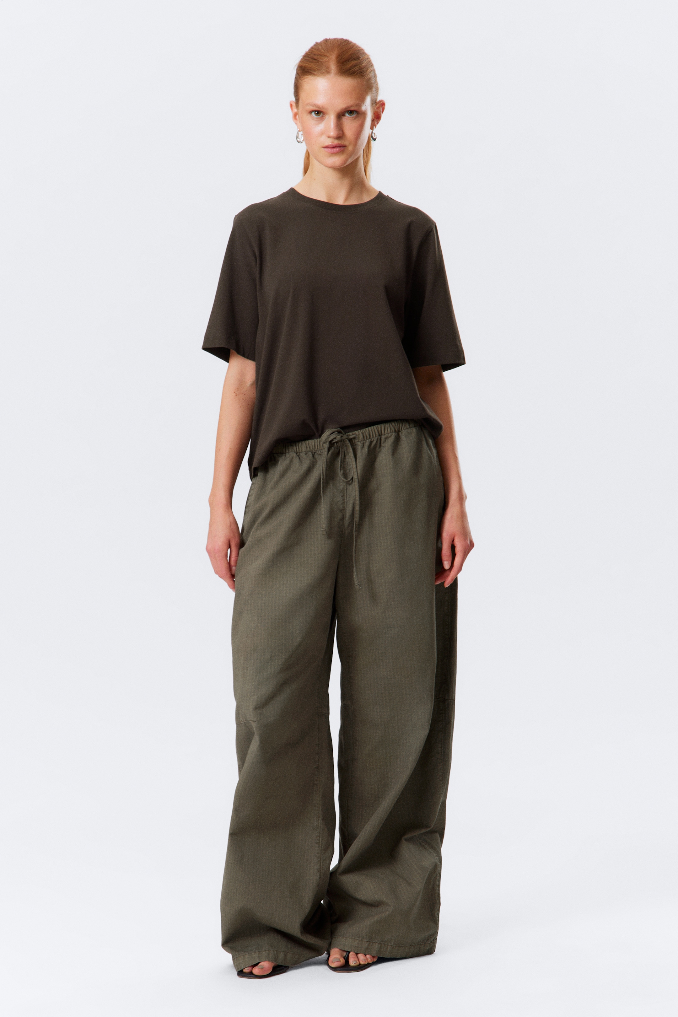 Grotere afbeelding bekijken: Perfect Boxy T-shirt - Dark Brown - DAMES | H&M BE 2
