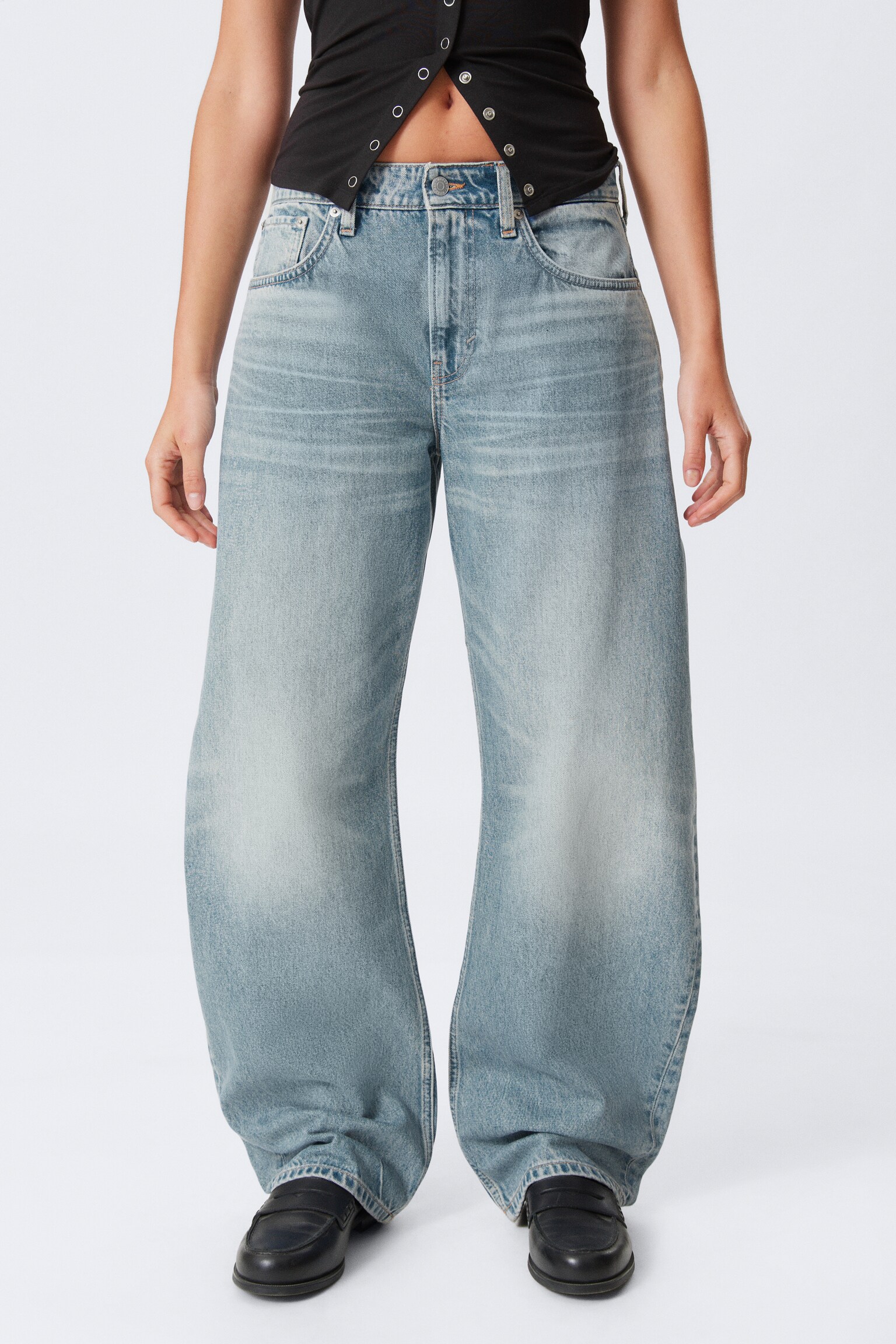 Abell Mid Rise Regular Cocoon Leg Jeans - Seventeen Blue - Medium Blue/Canyon Grey - Medium Grey/Gnarly Blue - Medium Blue - 6