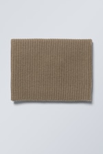 Dark Mole - Tube Scarf - 1