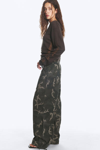Low Rise Baggy Trousers