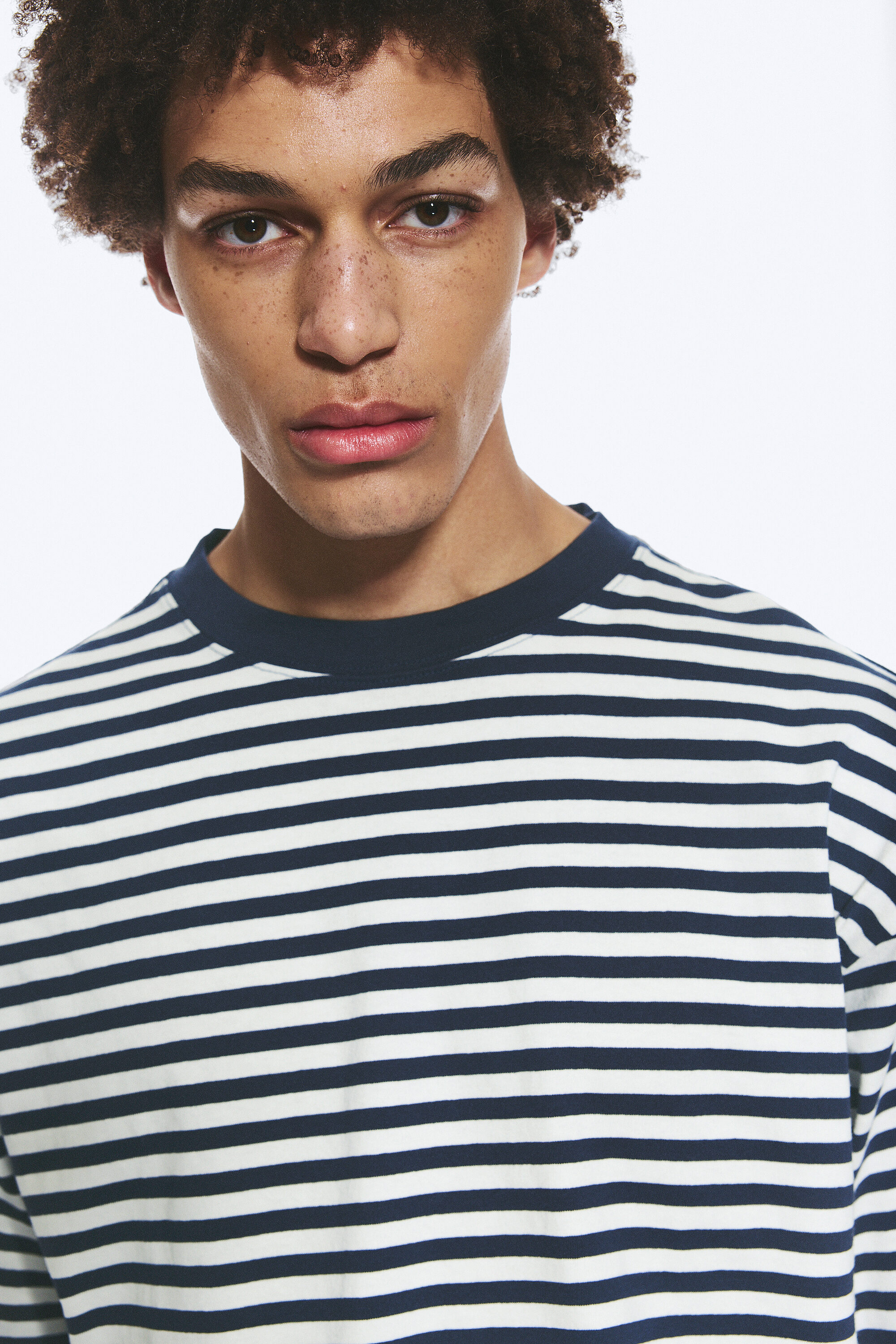 loose boxy long-sleeved t-shirt - White & Navy Stripes | Weekday WW