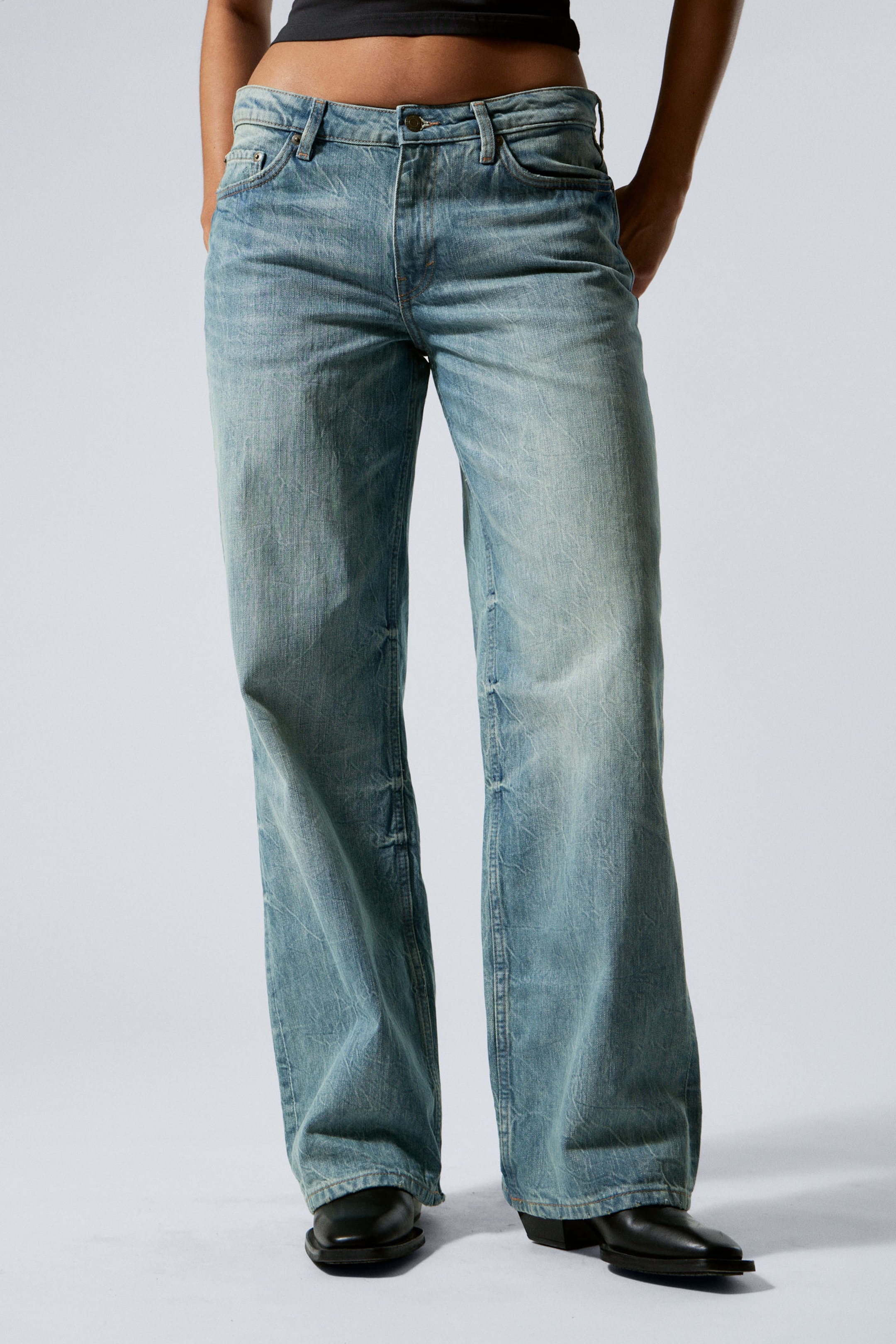 #79829D - Ample Low Rise Loose Wide Leg Jeans - 2