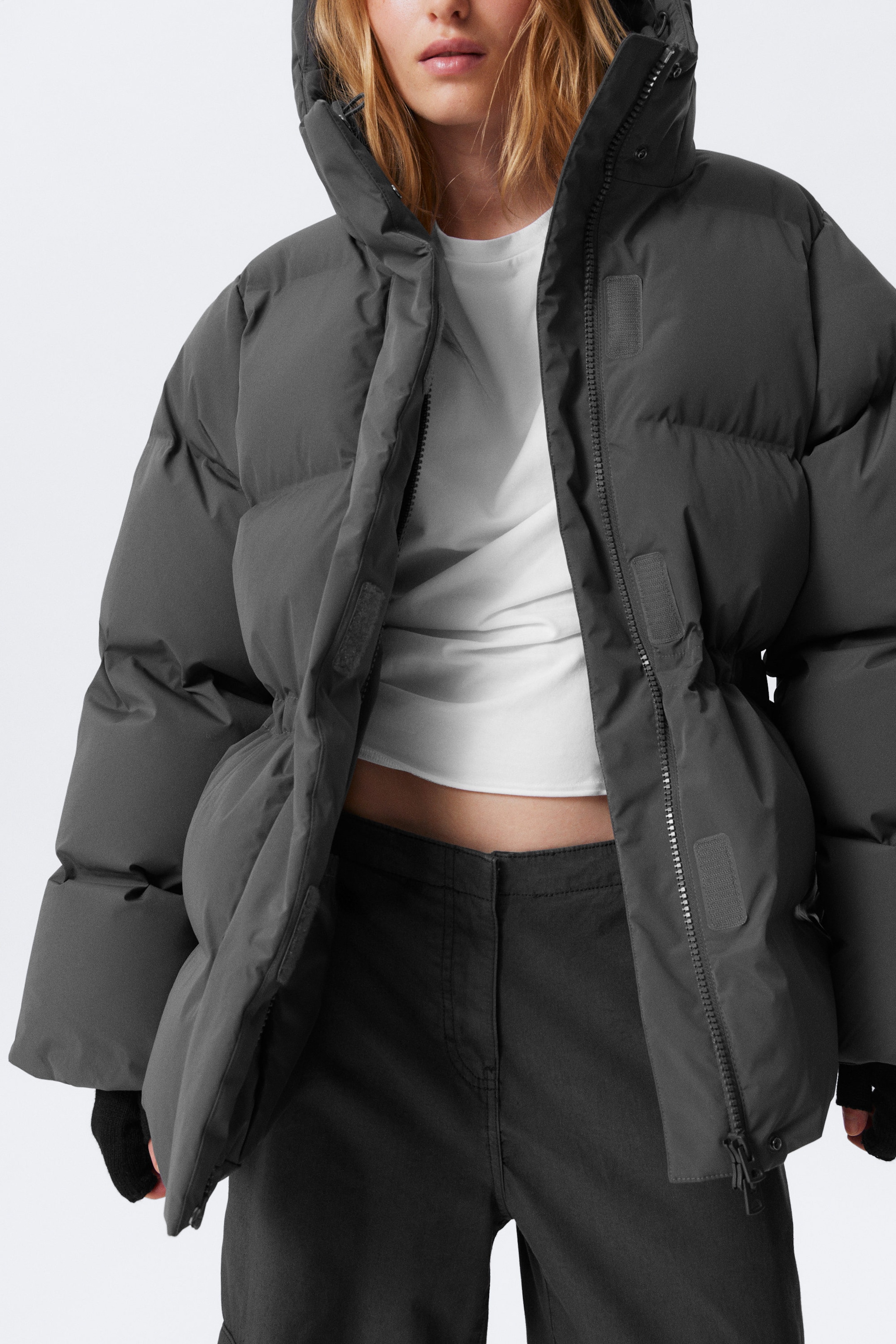 Dunkelgrau - Taillierte Pufferjacke - 2