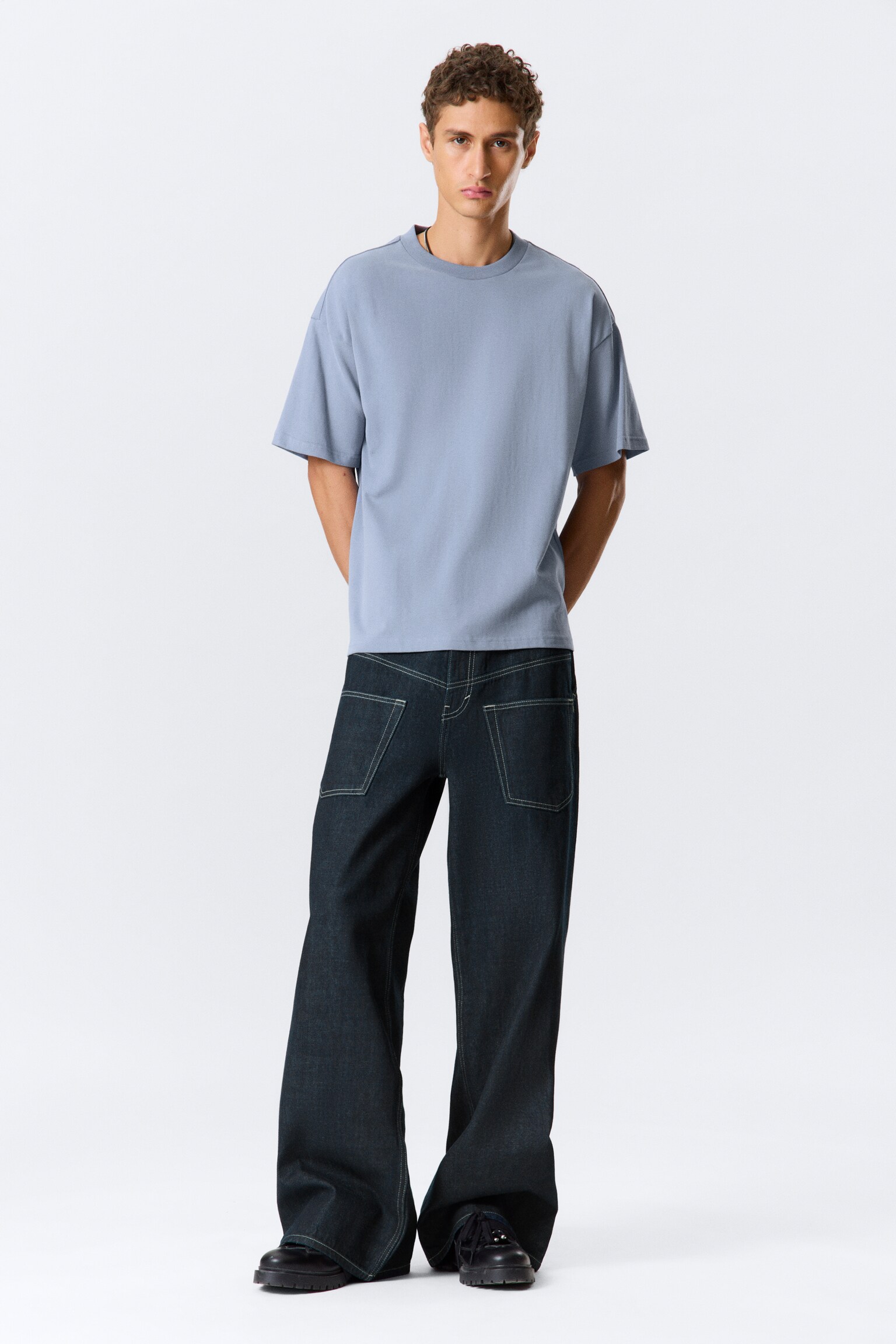 Kastiges T-Shirt - Helles Taubenblau/Weiß/Schwarz/Dunkelblau/Dunkles Marineblau/Dunkelbraun/Hellgrau/Khaki/Dunkelgrün/Hellgrau meliert/Dunkelgrau - 4