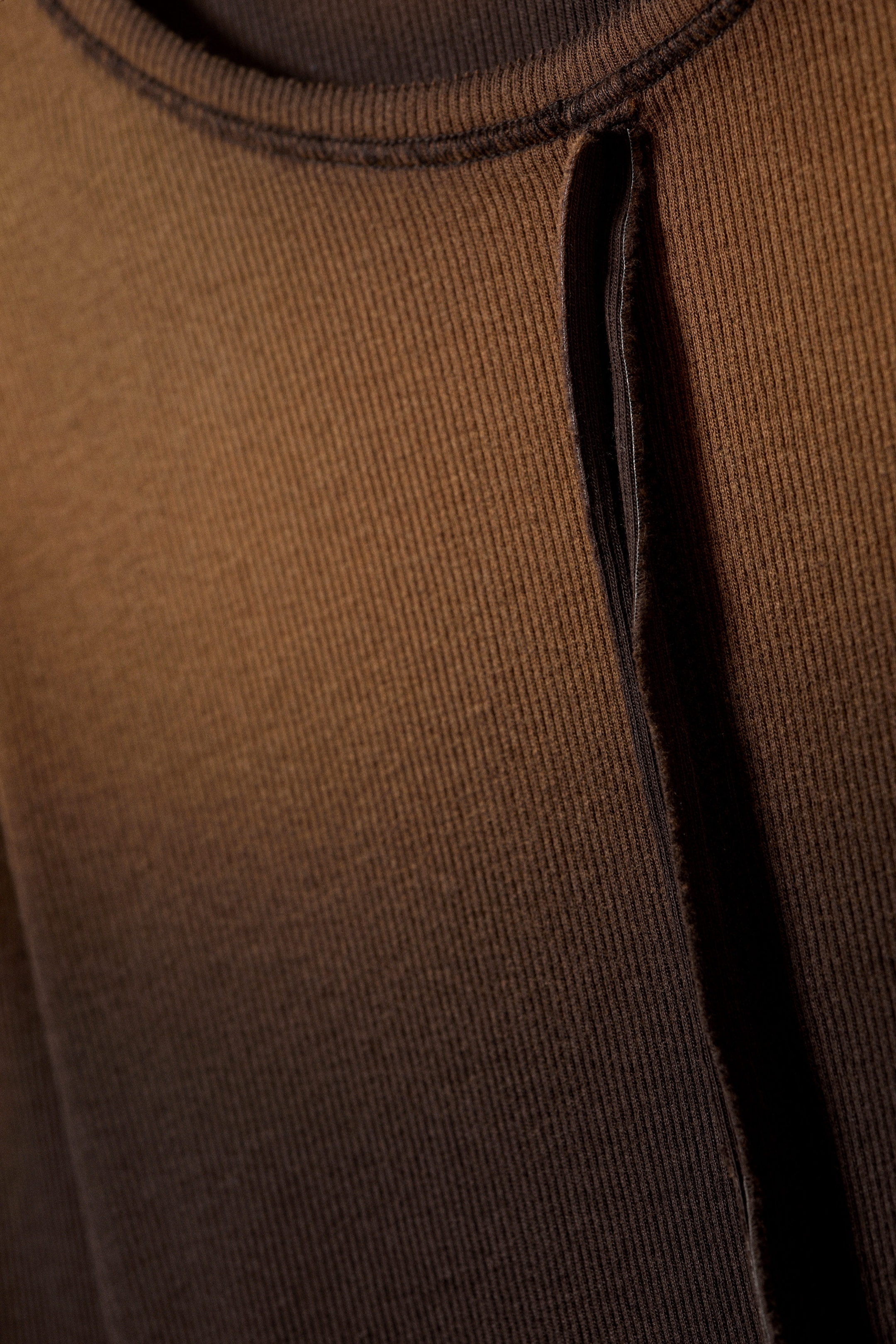 Mörkbrun gradient - Smal långärmad topp med tryck - 4