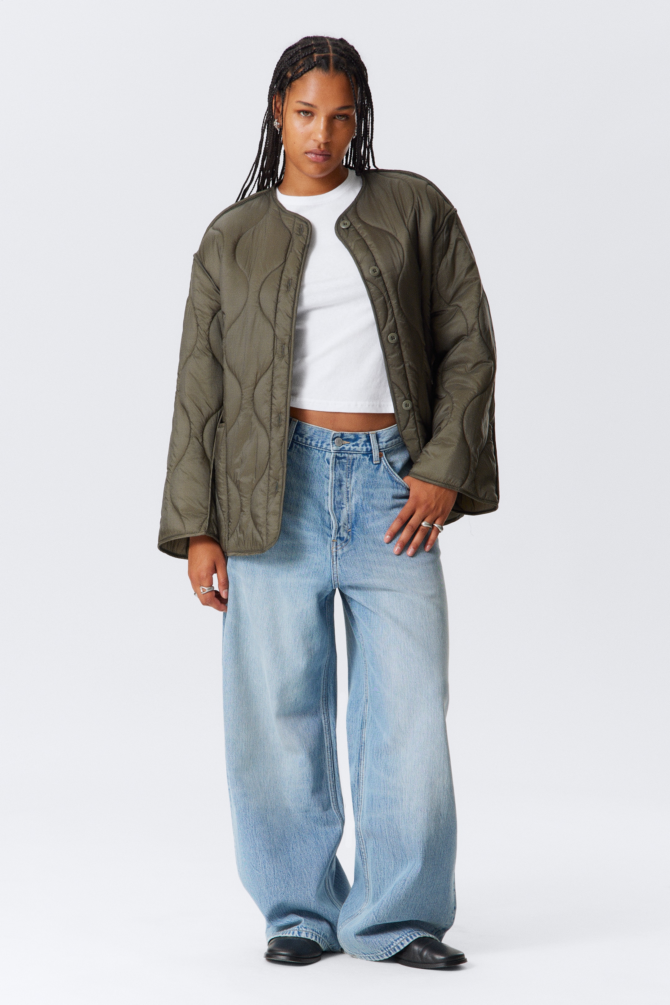 Größeres Bild anzeigen: Gesteppte Oversize-Innenjacke - Dunkles Khakigrün - Ladies | H&M AT 1