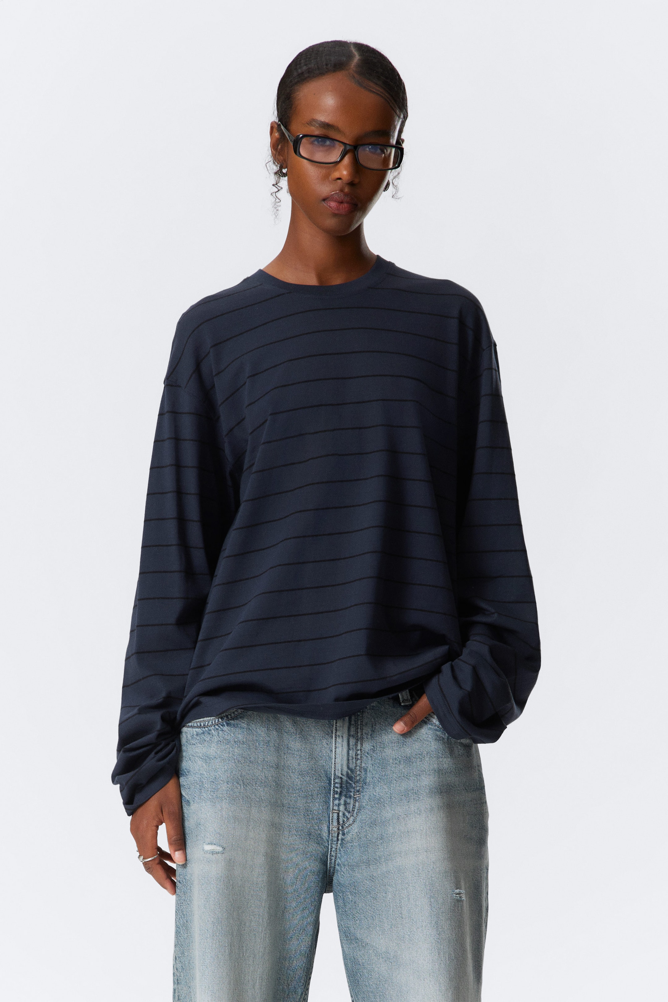 Striped Dark Blue - Long-Sleeved Boxy Cotton T-shirt - 1