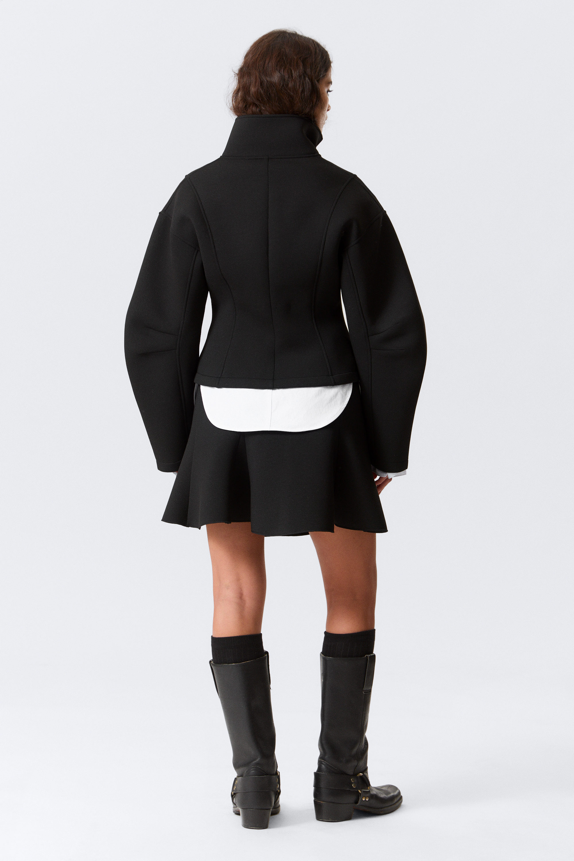 Schwarz - Figurbetonte Zip-Jacke aus Scuba-Stoff - 3