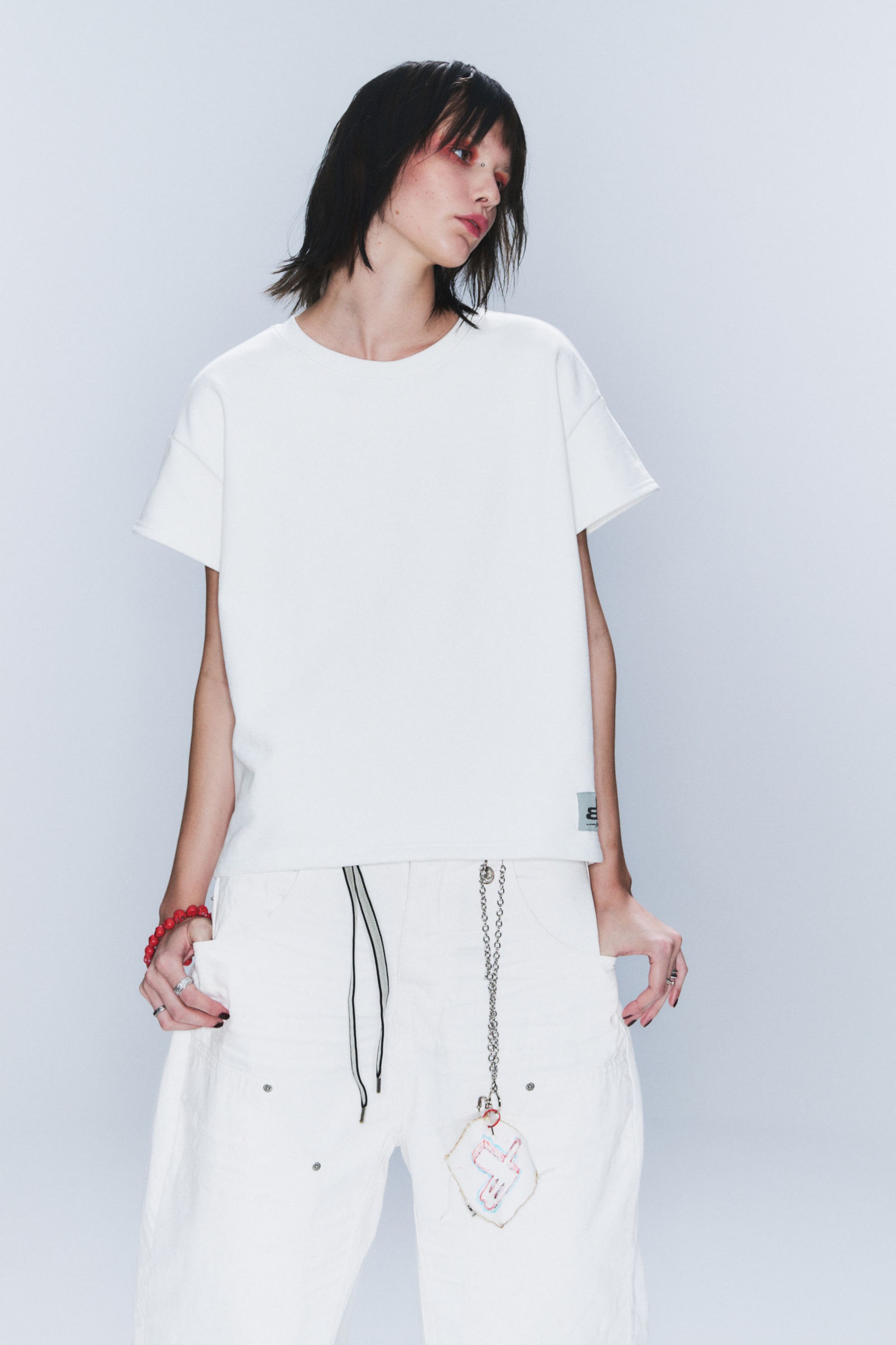 Wit - geel logo - CM x LB boxy uniseks T-shirt met print - 2