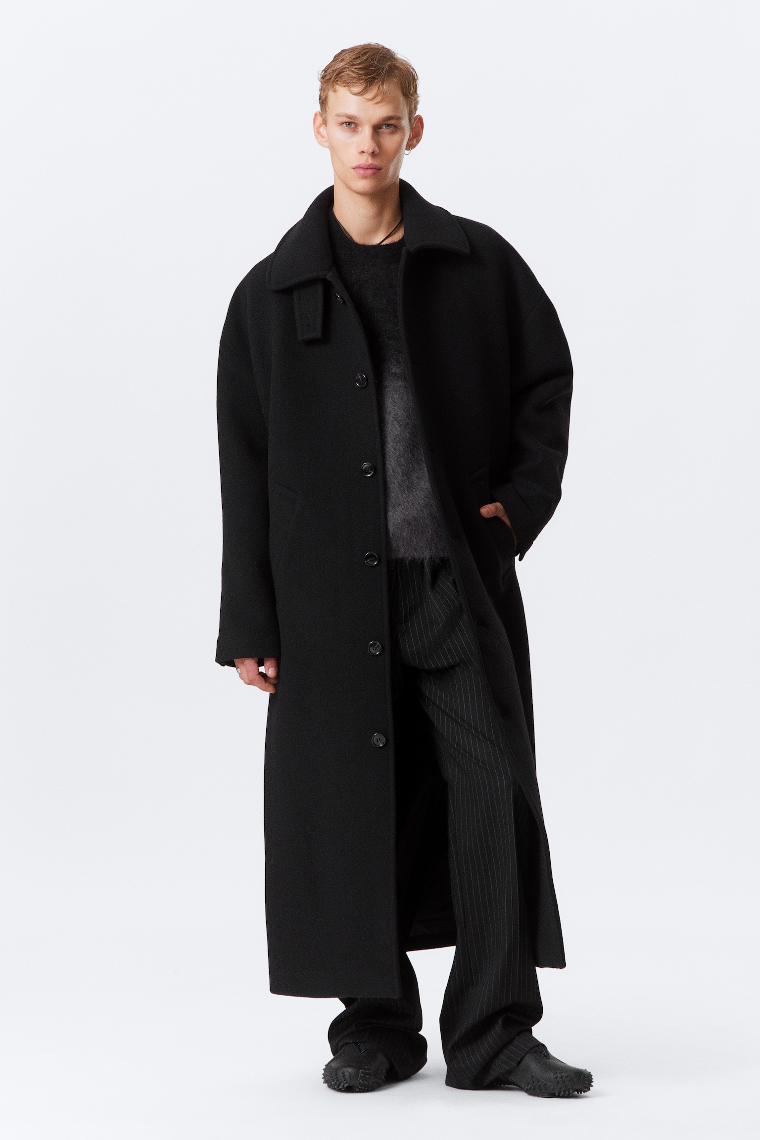 Long Oversized Wool-Blend Coat - Black