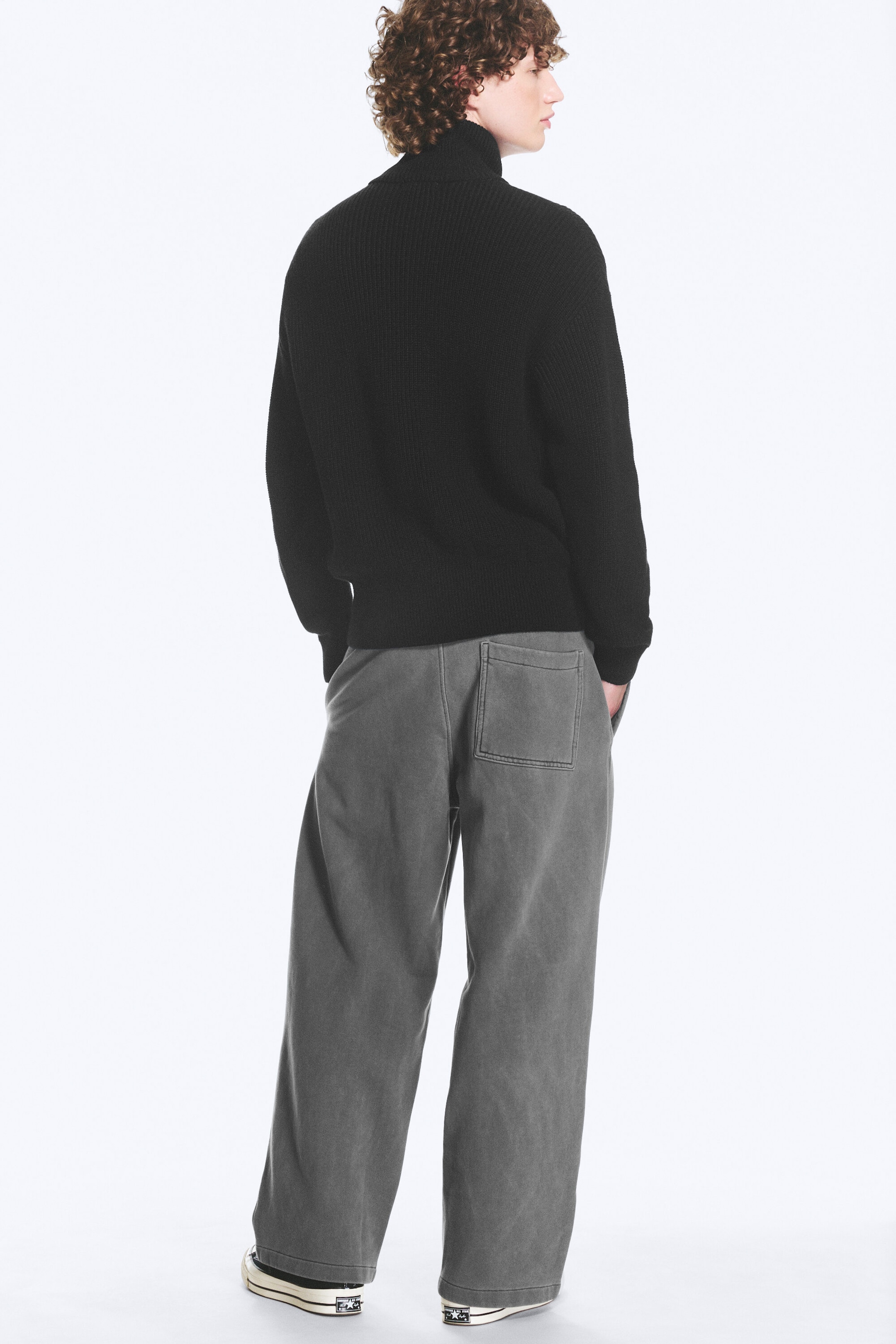 Black - Relaxed High-Neck Zip Knit Cardigan - 3