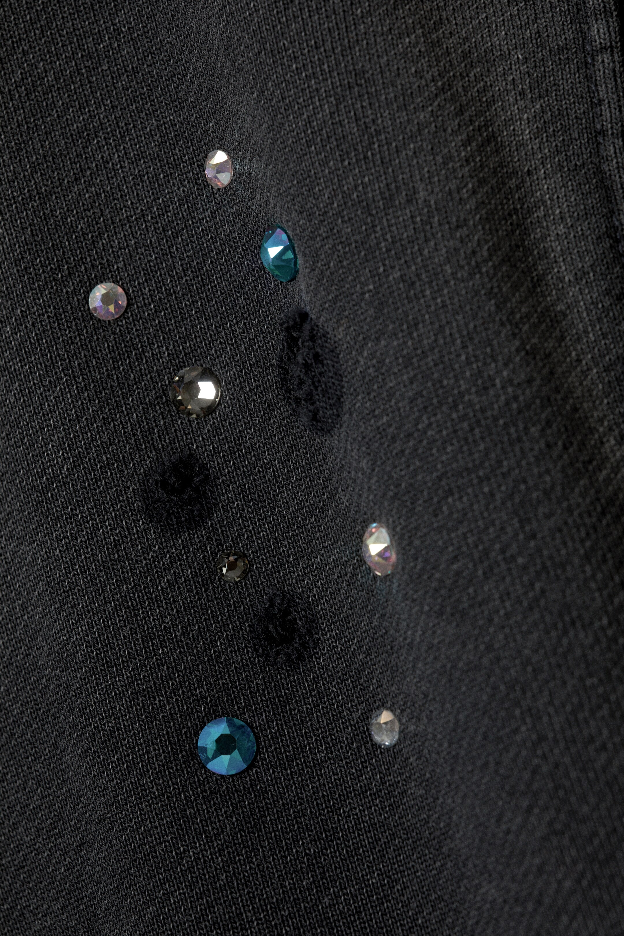 Zobraziť väčší obrázok: CM x LB Boxy Crystallised Unisex T-shirt - Faded Black - ŽENY | H&M SK 3