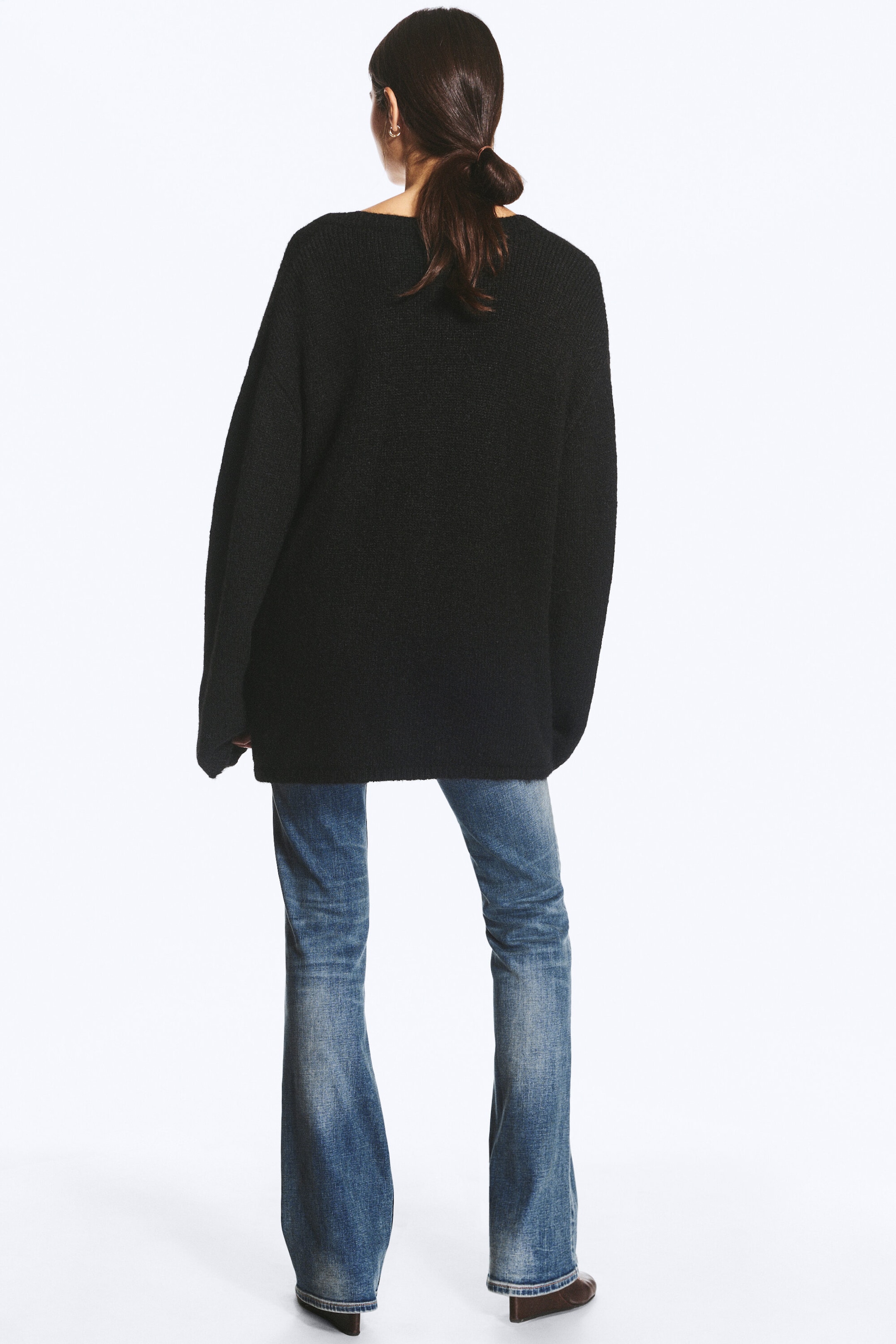 Svart - Oversized V-neck Cardigan - 3