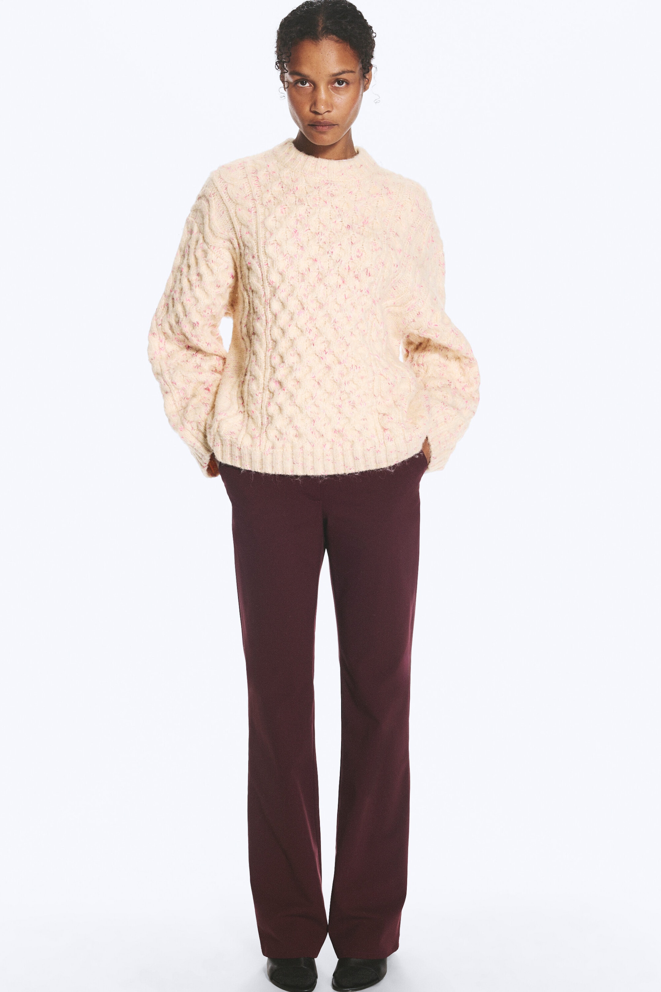 Beige - Rose chiné - Pull texturé en maille torsadée longue - 2
