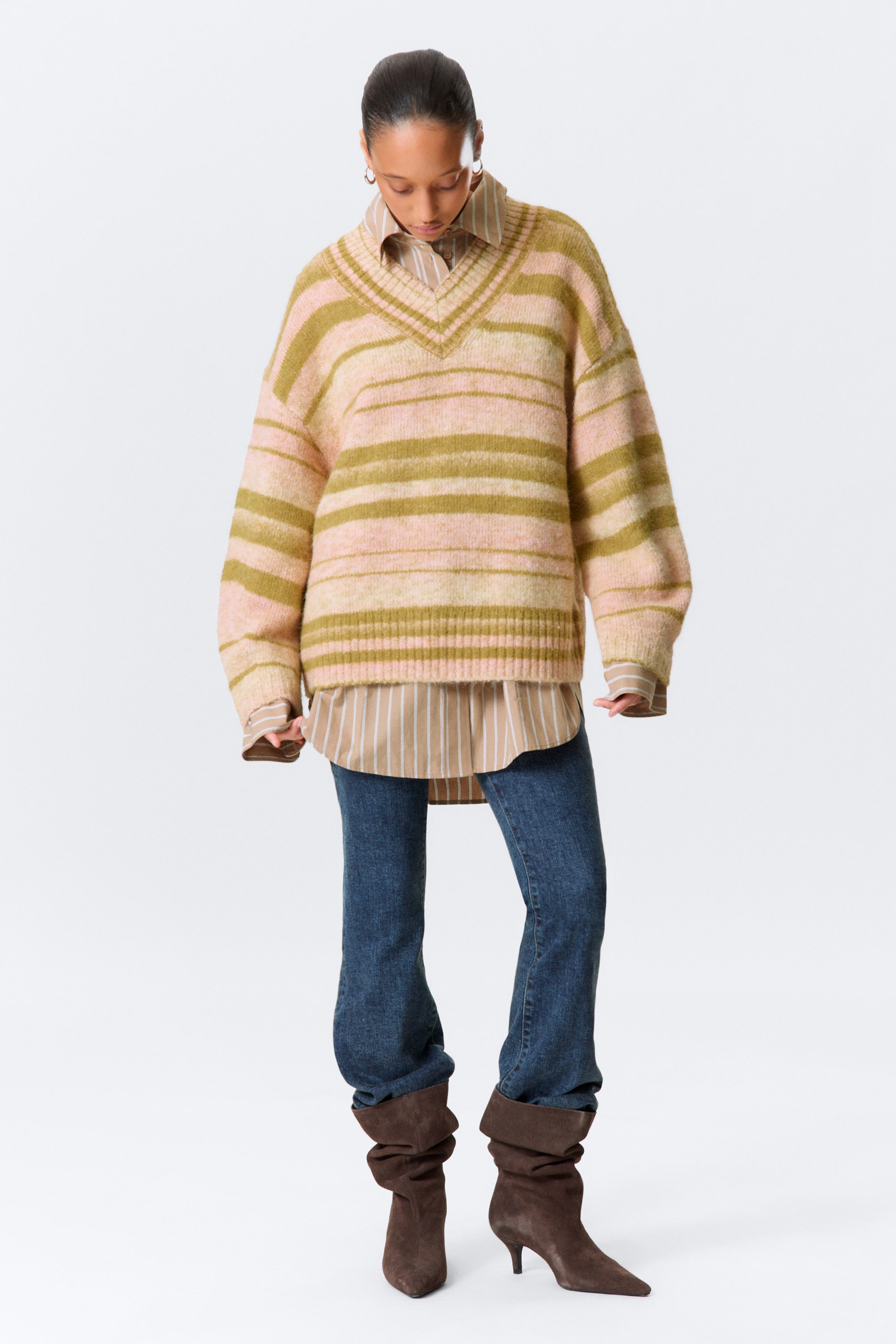 Striped Yellow - Oversized Knitted V-neck Sweater - 2