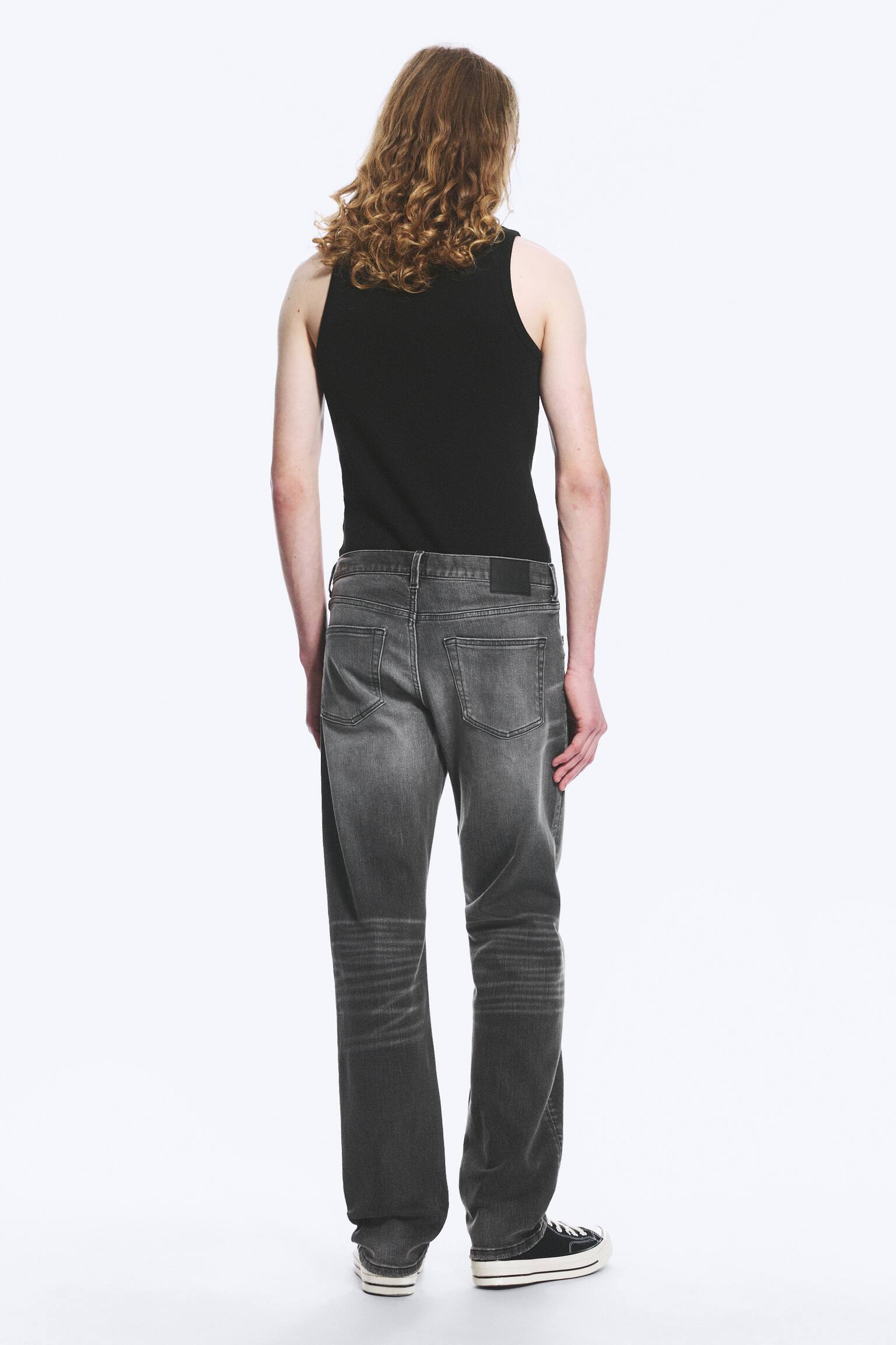 Low Rise Slim Sttraight Leg Jeans - Radio Black - Black - 4