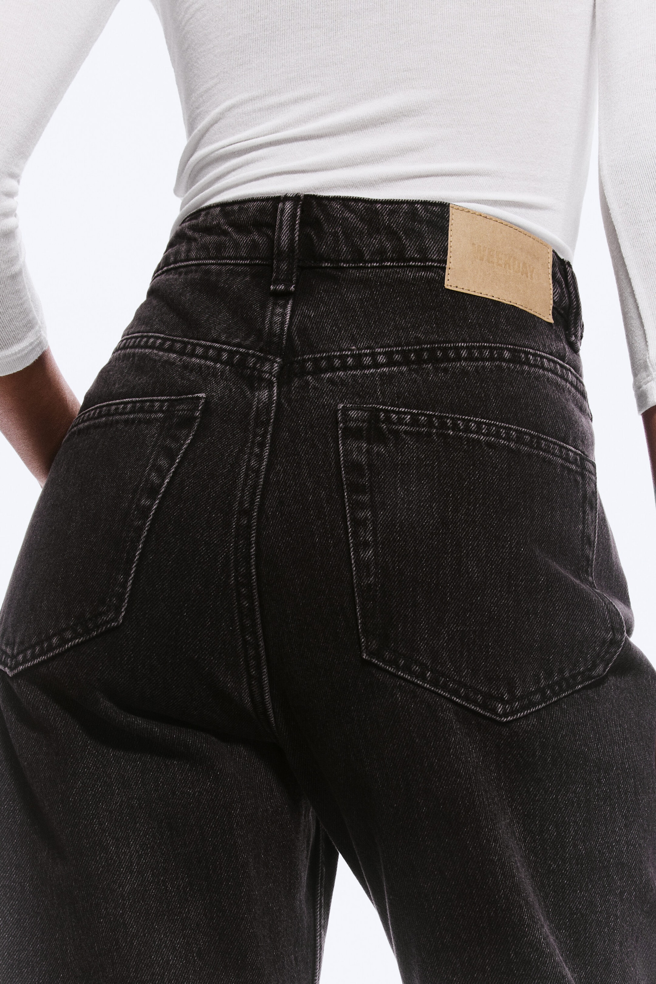 Echo Black - Black - Rowe Super High Waisted Regular Straight Jeans - 5