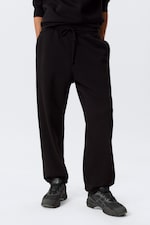 Svart - Classic Sweatpants - 1